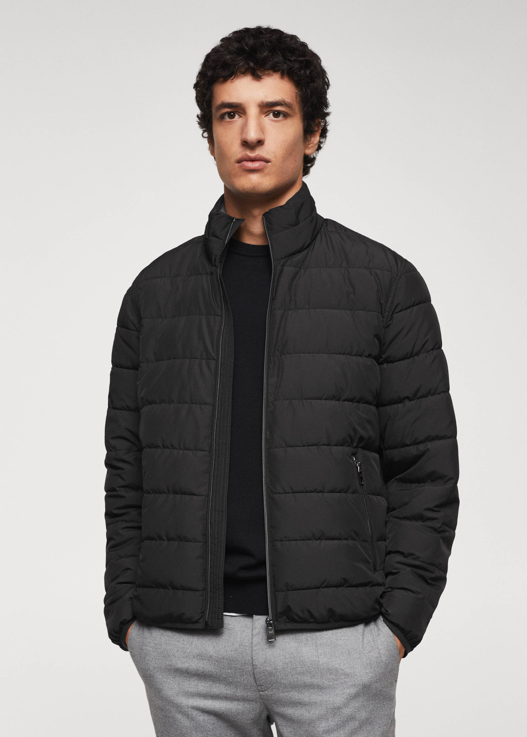 Ультралегкая стеганая куртка - Средний план