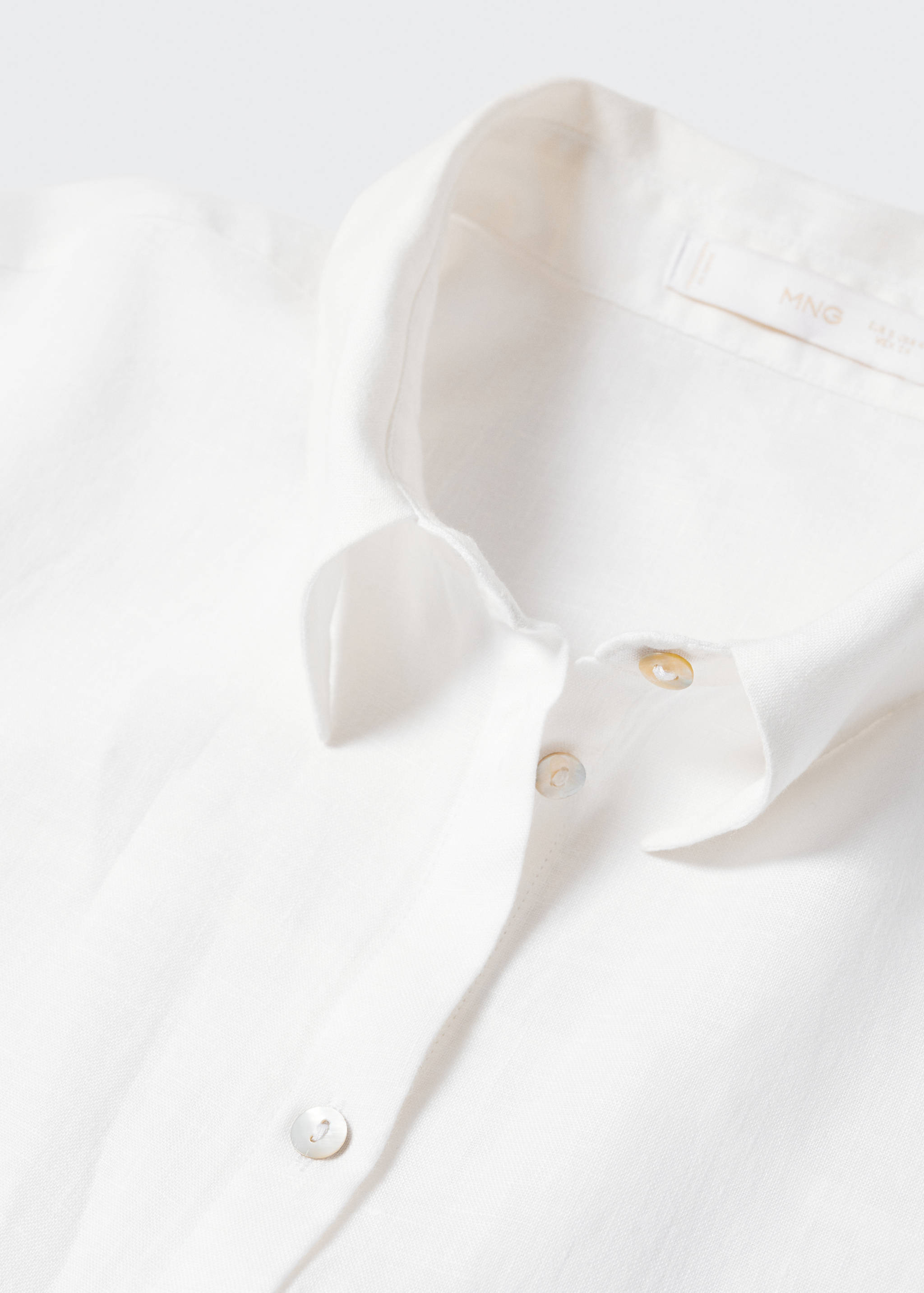 Pocket linen shirt - Details of the article 8