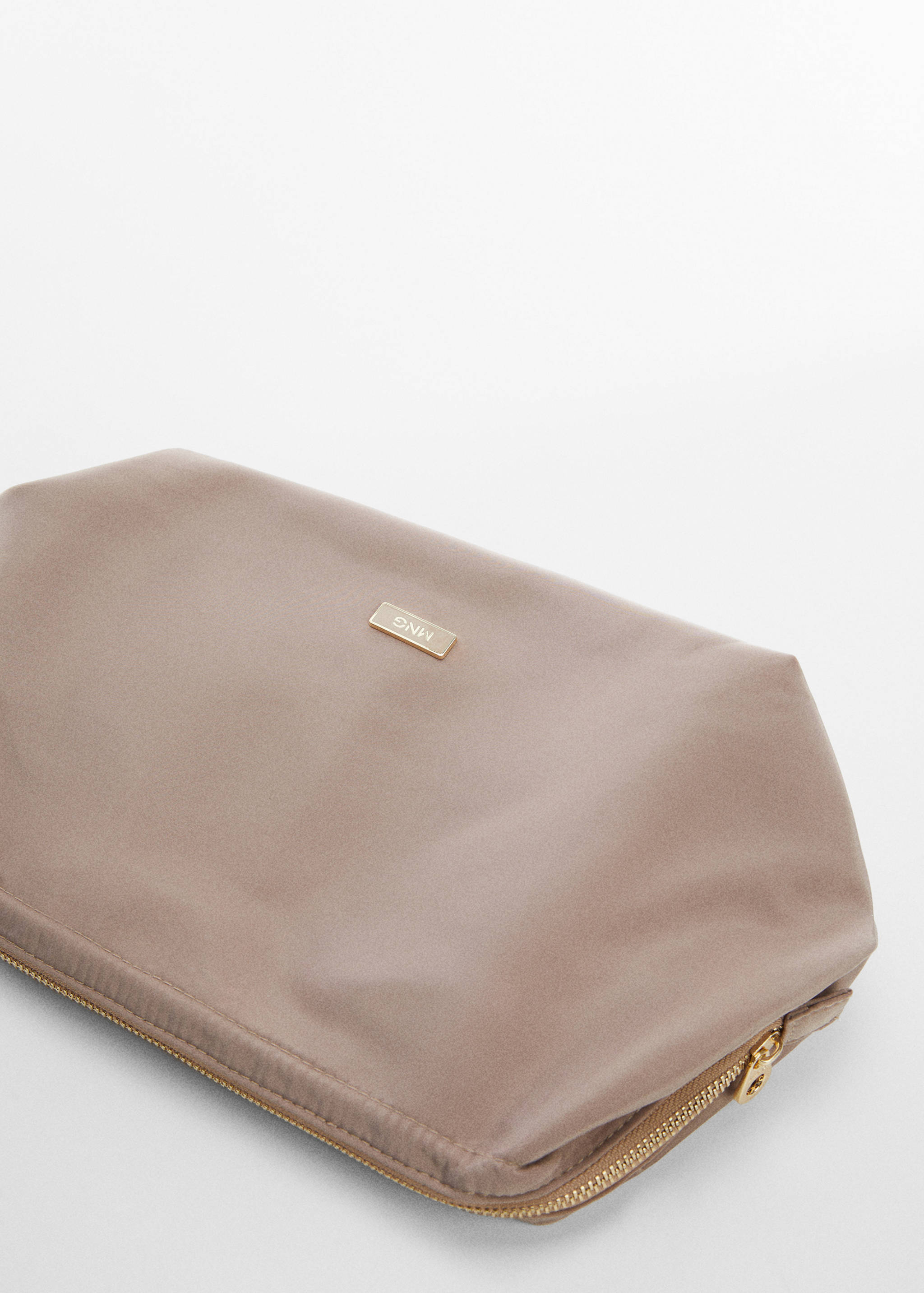 Zipped nylon cosmetics bag - Details of the article 1