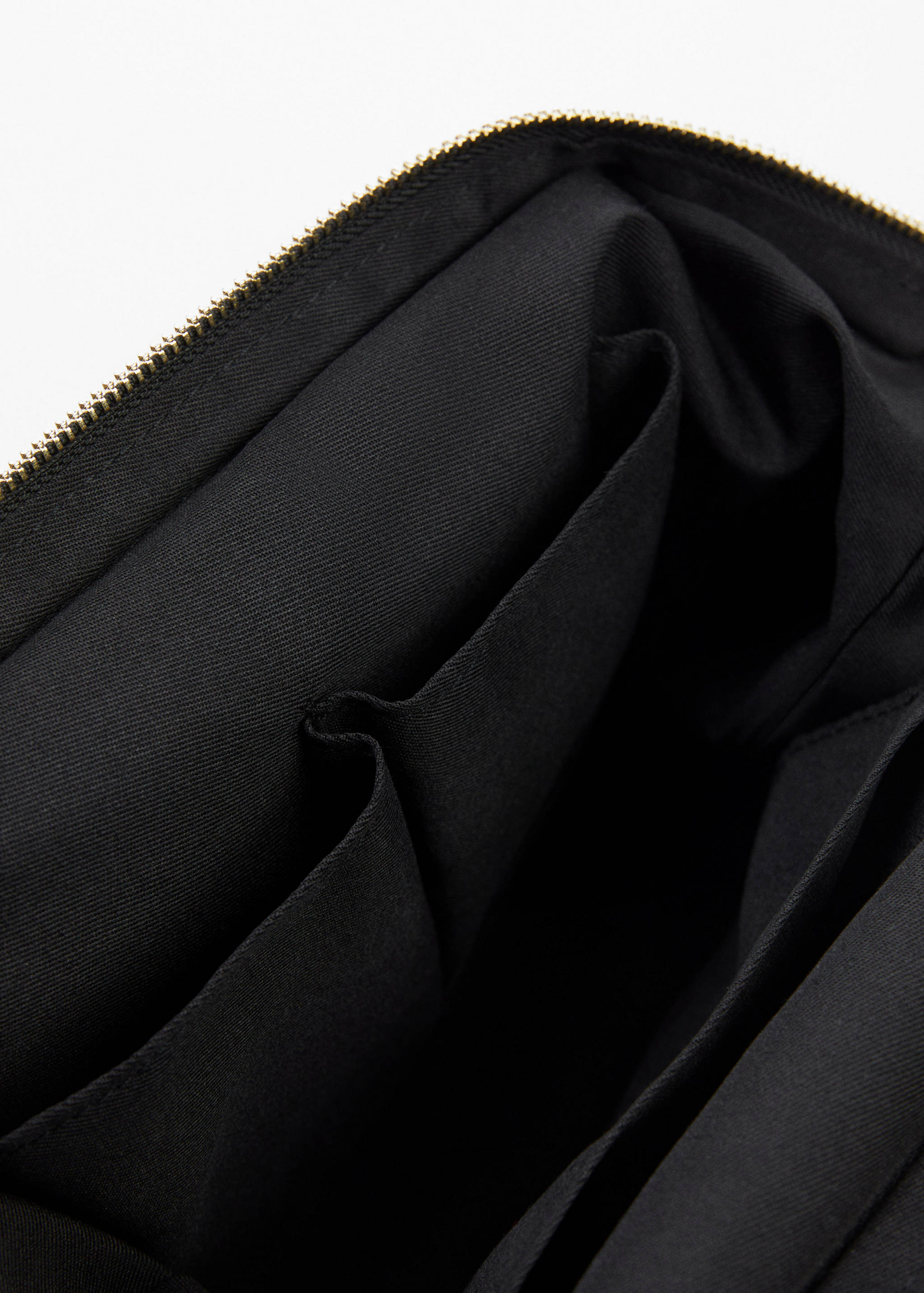 Zipped nylon cosmetics bag - Details of the article 2
