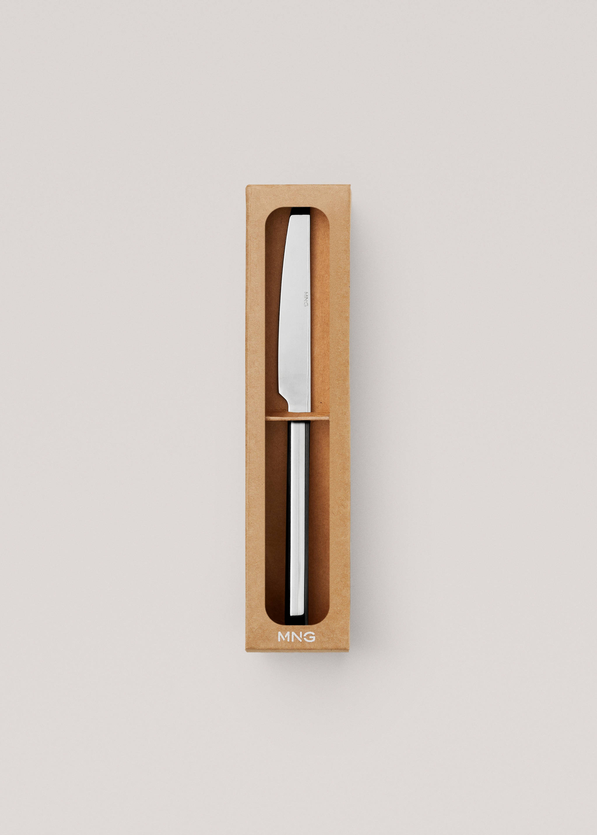 Σετ 4 μαχαίρια 100% ατσάλι - Λεπτομέρεια του προϊόντος 1