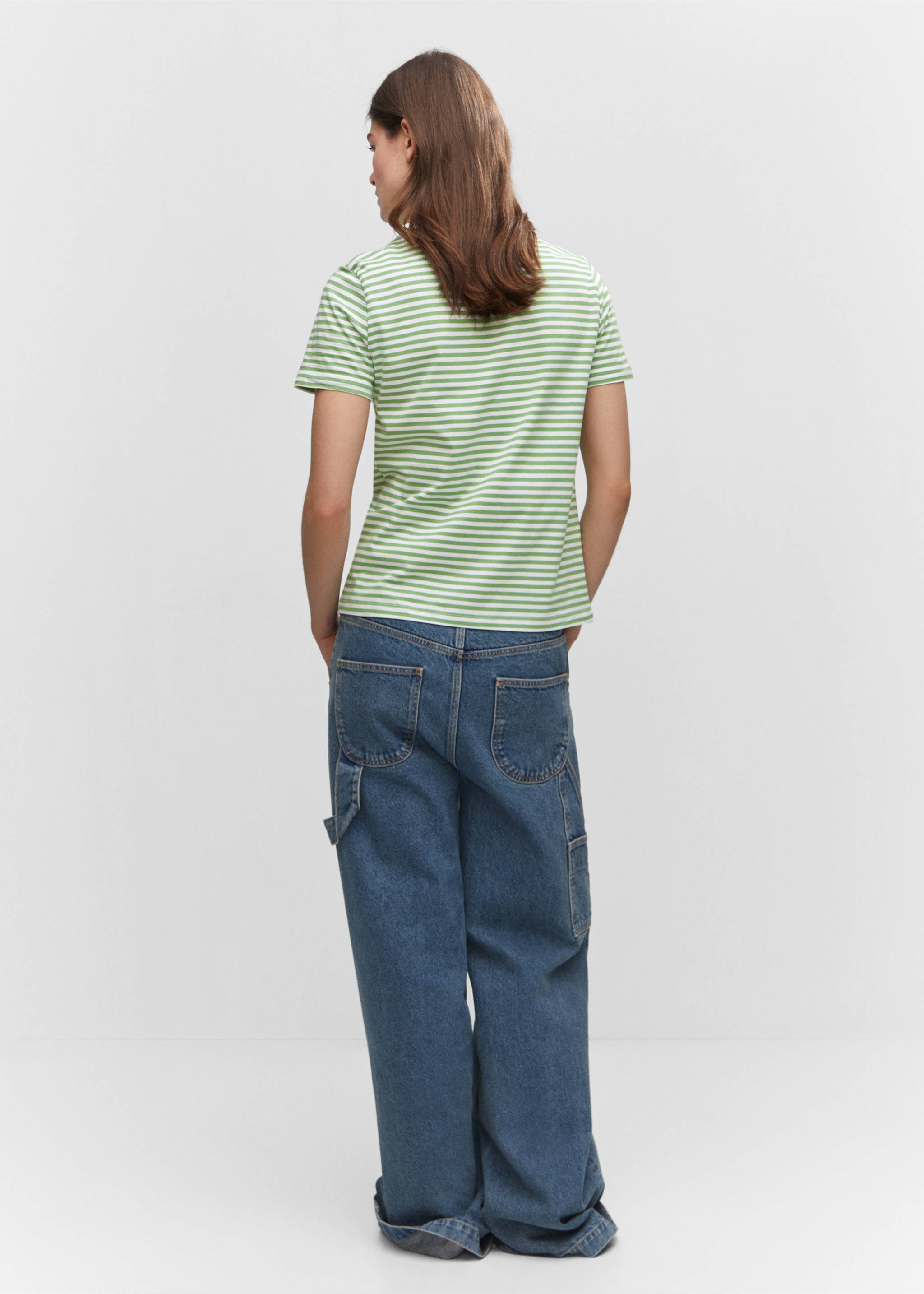100% cotton t-shirt - Reverse of the article, Pastel Green. Ref: 57000280-00.