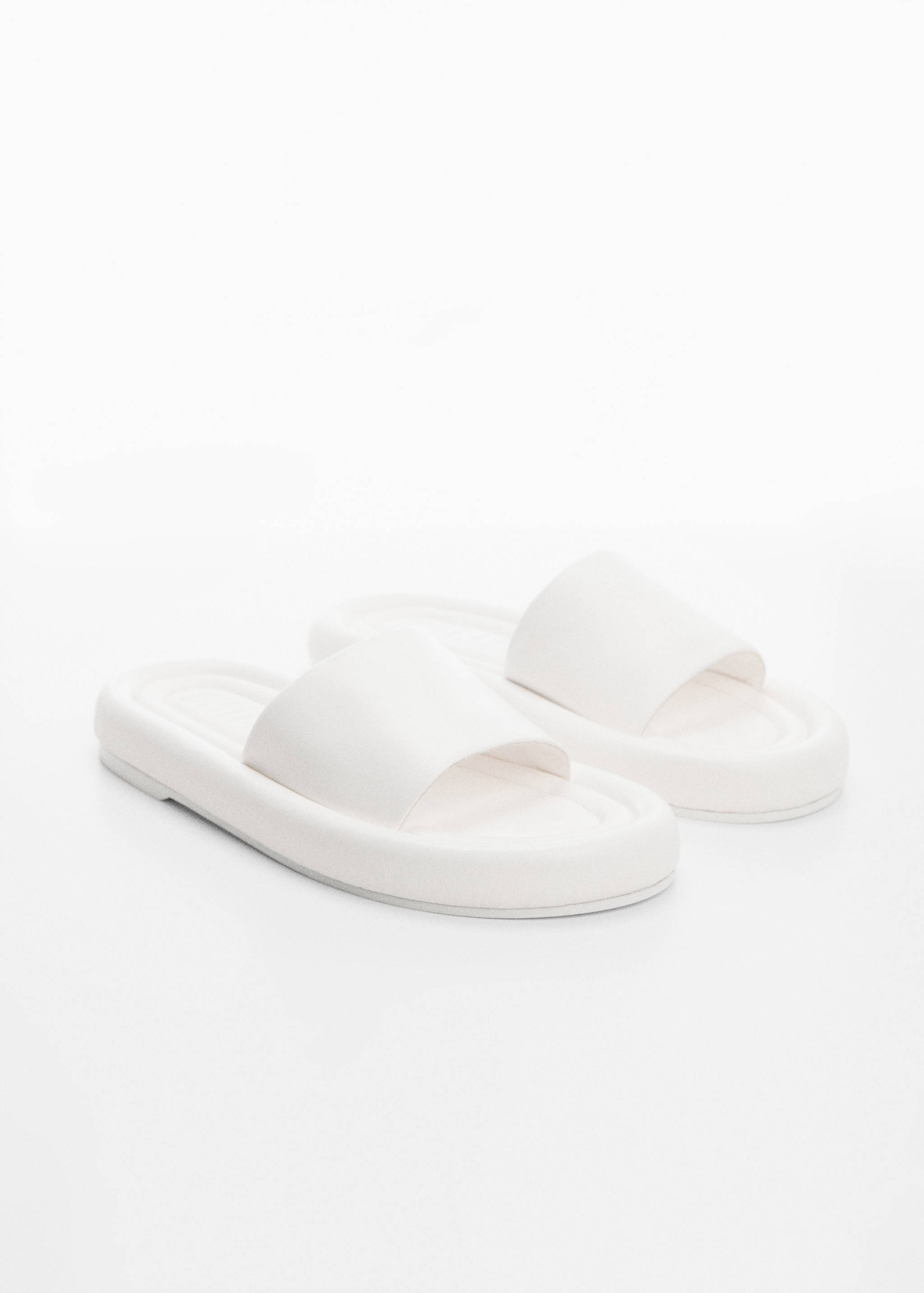 Leather sandals with a wide strap - Medium plane