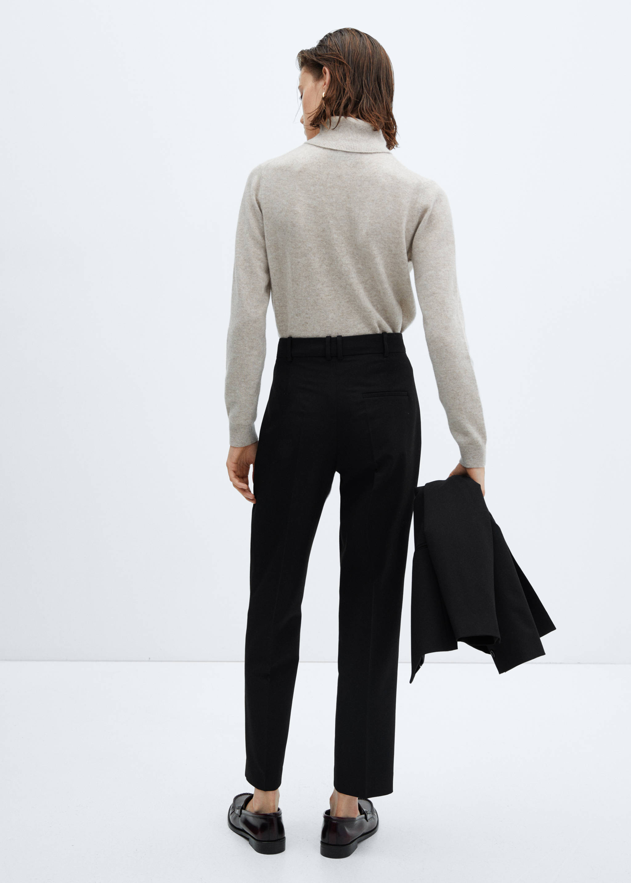 Straight suit trousers - Reverse of the article