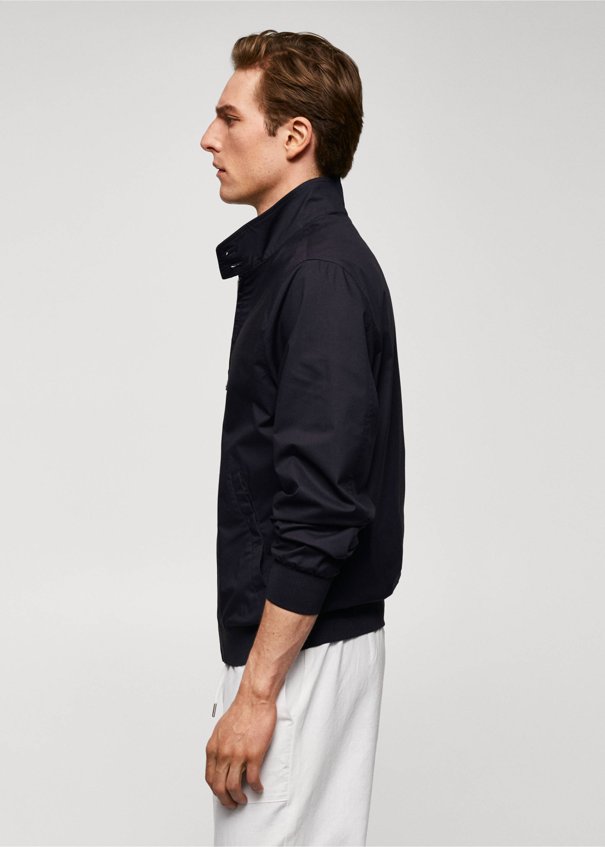 Lightweight fabric bomber jacket - Details of the article 2, Dark Navy. Ref: 57000564-00.