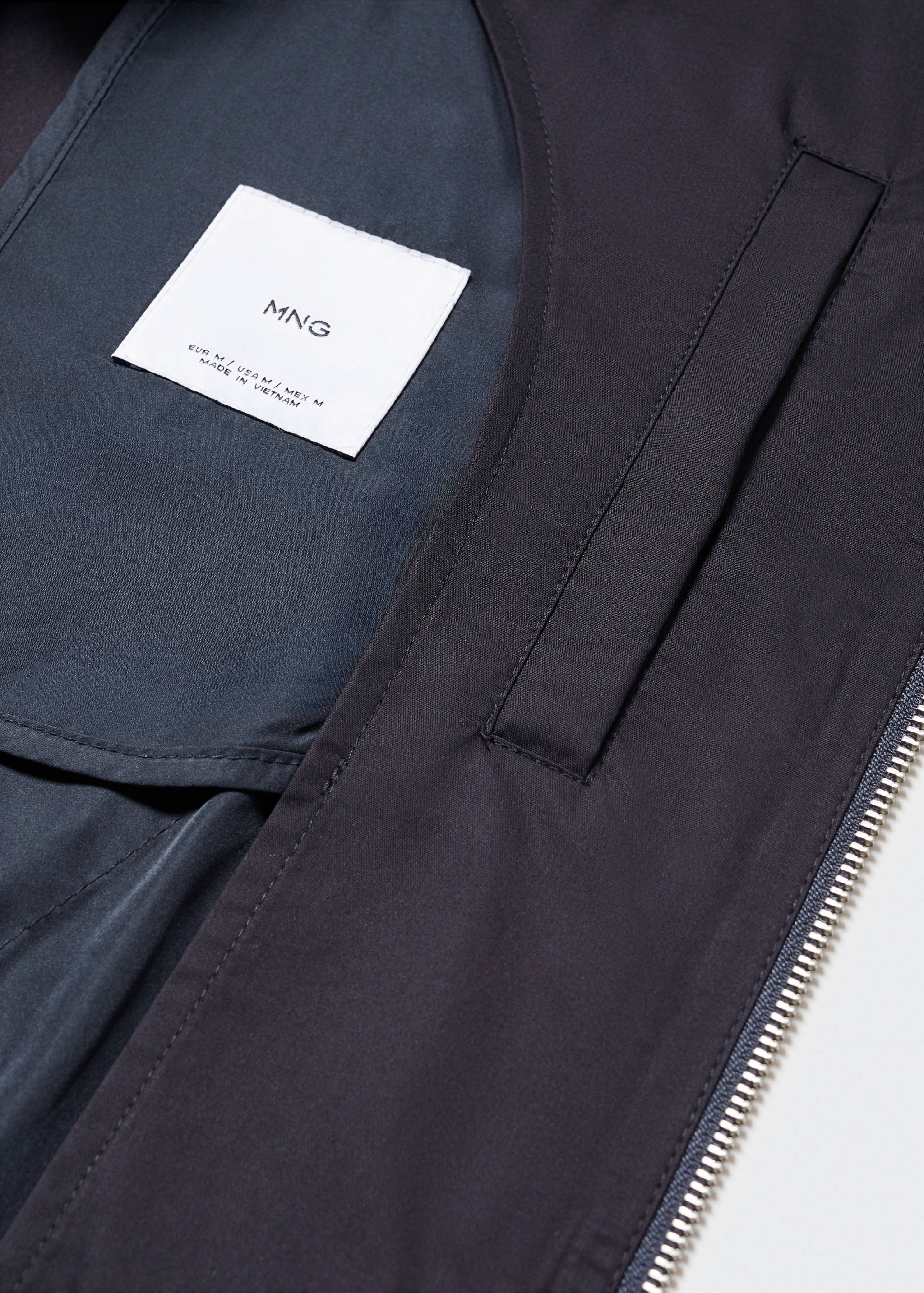 Lightweight fabric bomber jacket - Details of the article 8, Dark Navy. Ref: 57000564-00.