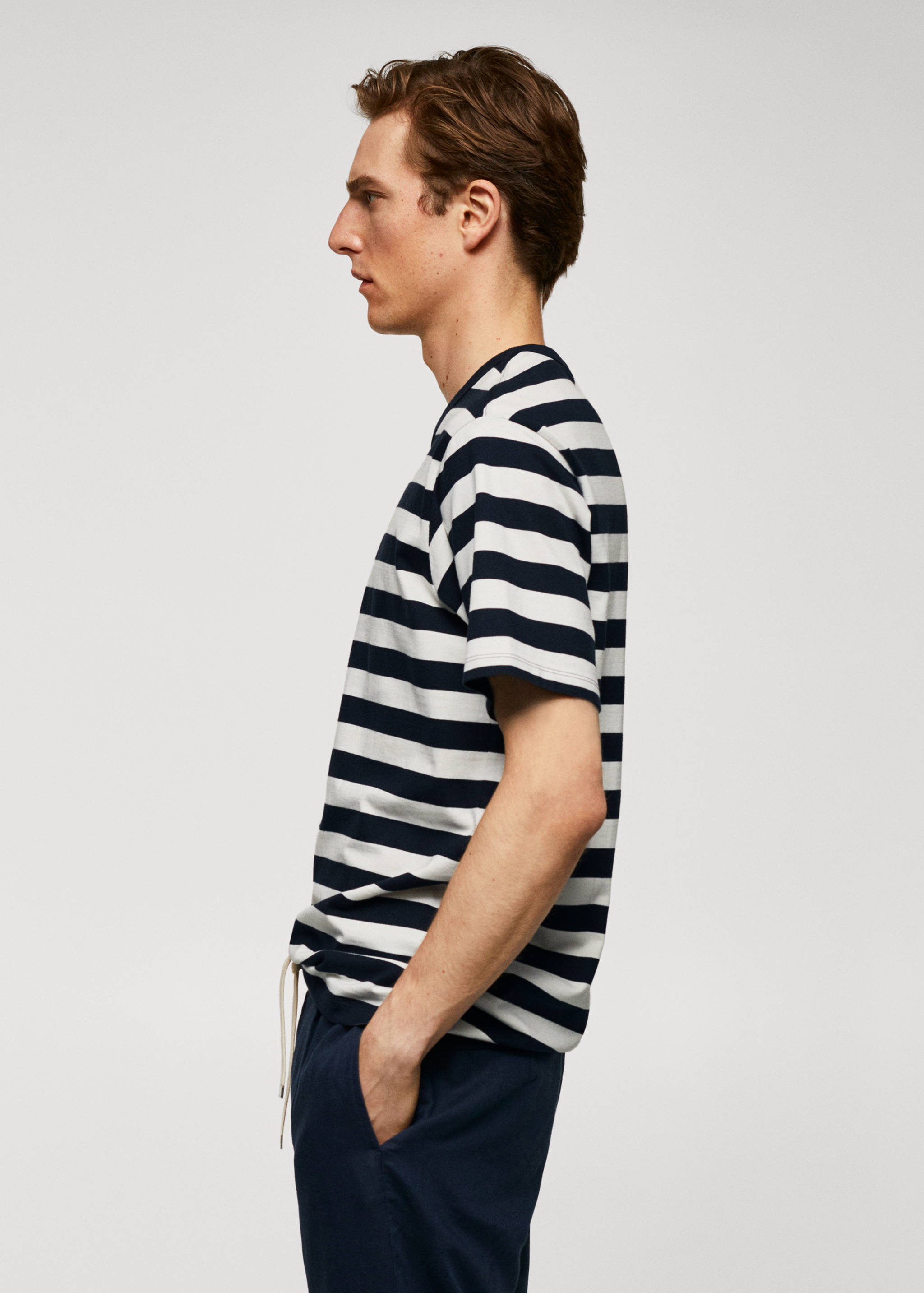 Adriana Eskenazi x Mango t-shirt - Details of the article 2