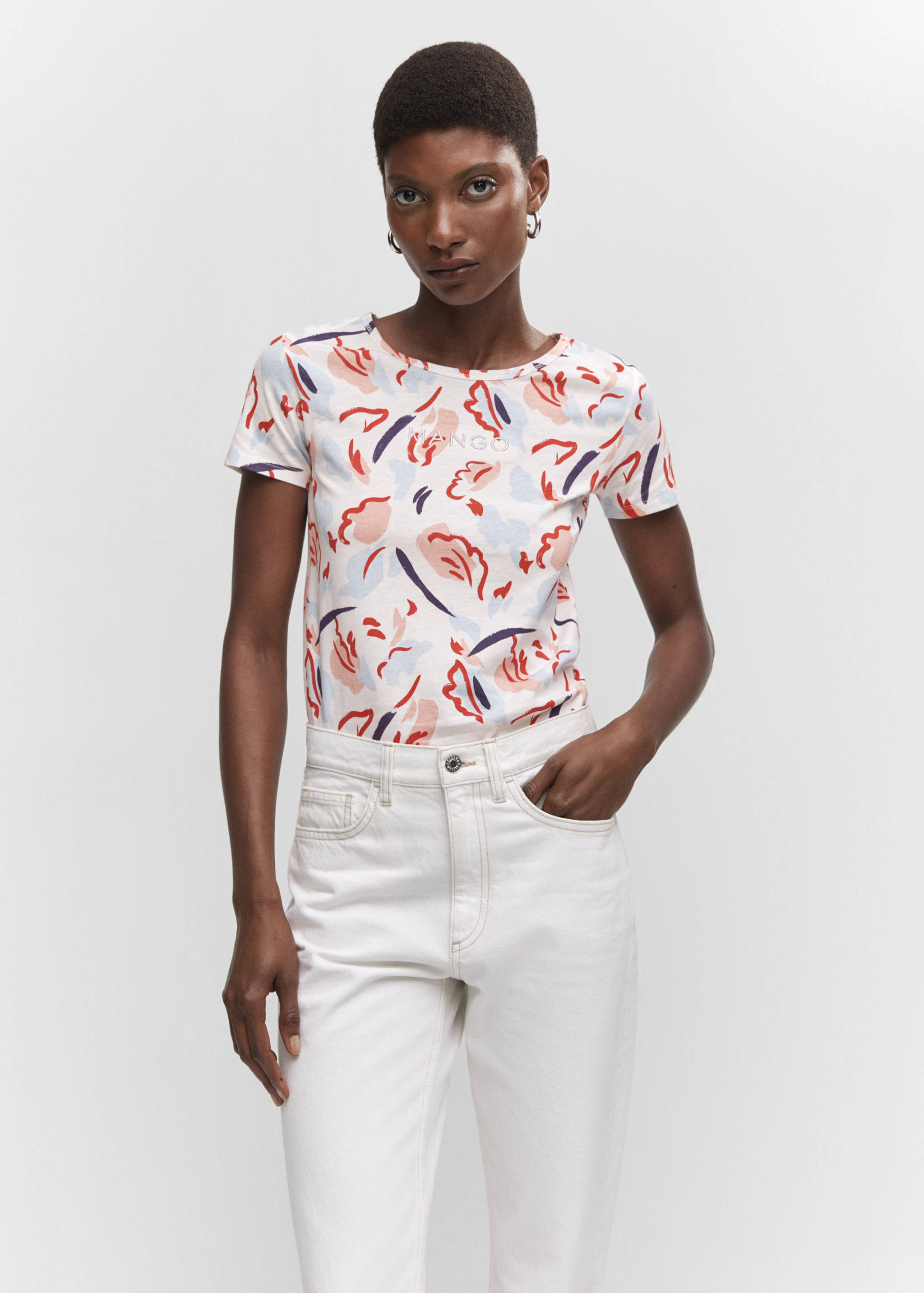 تي شيرت مطبوع عليه شعار مطرز - رؤية وسط