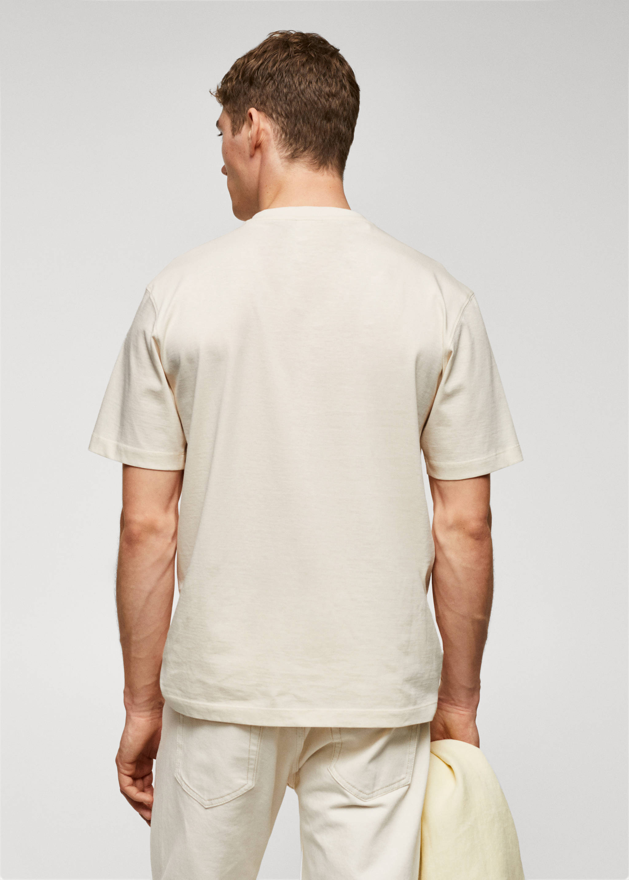 Adriana Eskenazi x Mango t-shirt - Reverse of the article