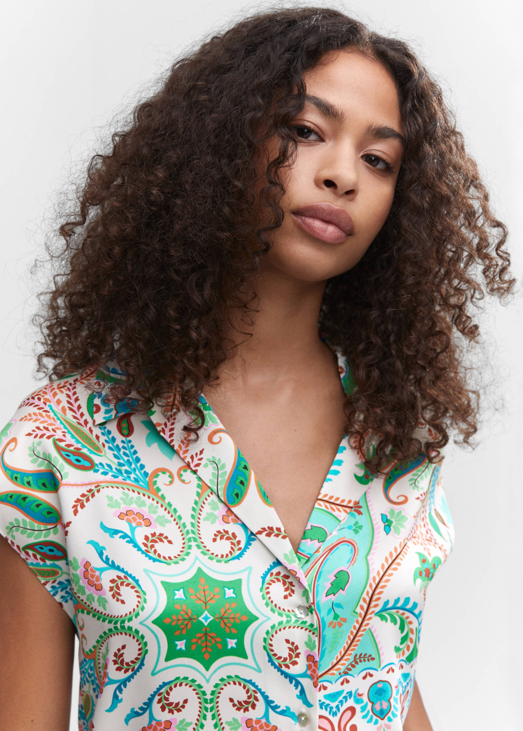 Chemise satinée imprimée - Détail de l'article 1