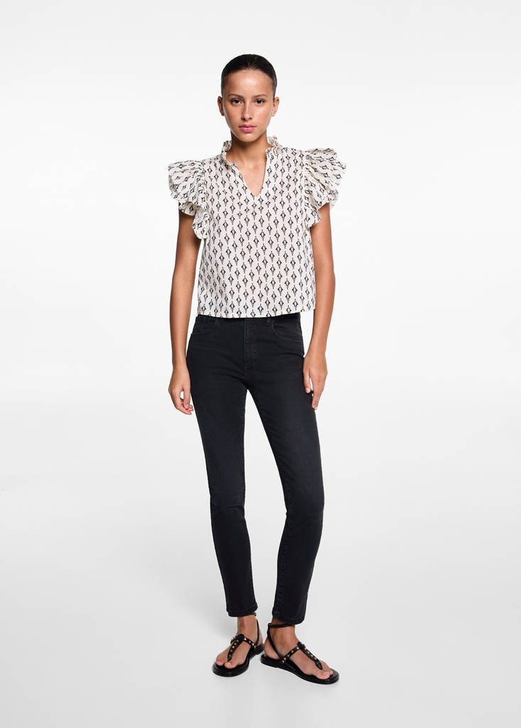 Skinny jeans with slit — Black denim