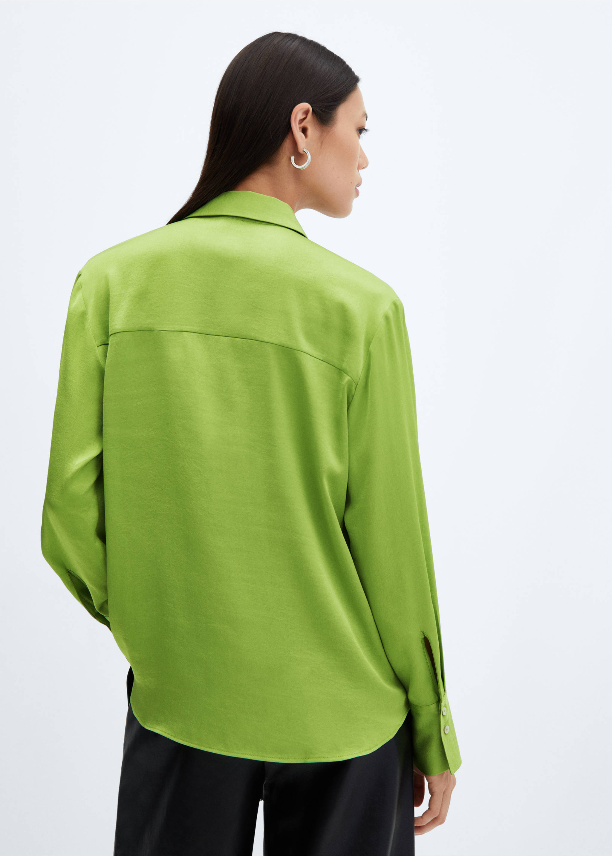 Satin finish flowy shirt - Reverse of the article, Emerald Green. Ref: 57003777-00.