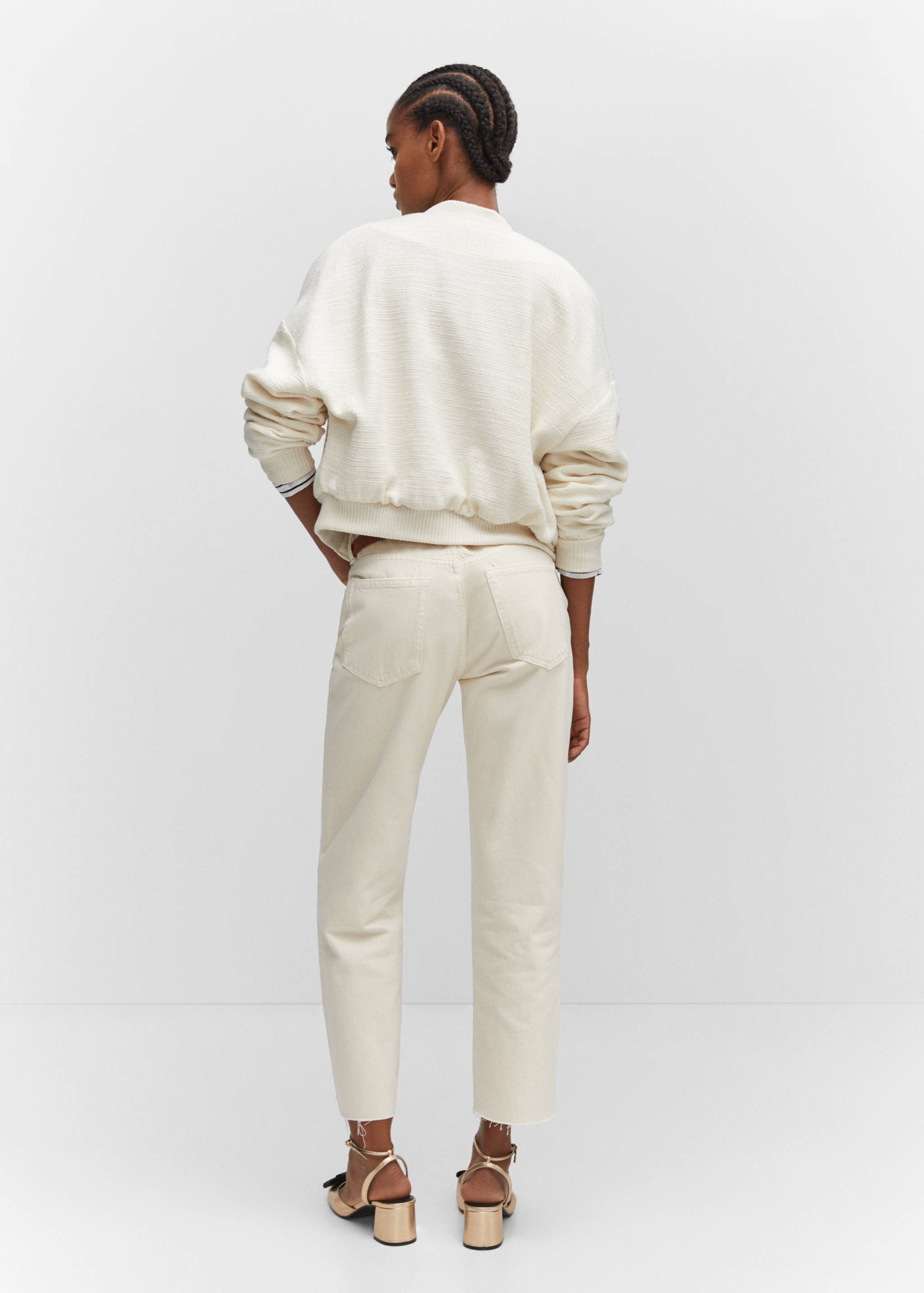 Прямые укороченные джинсы - Обратная сторона изделия