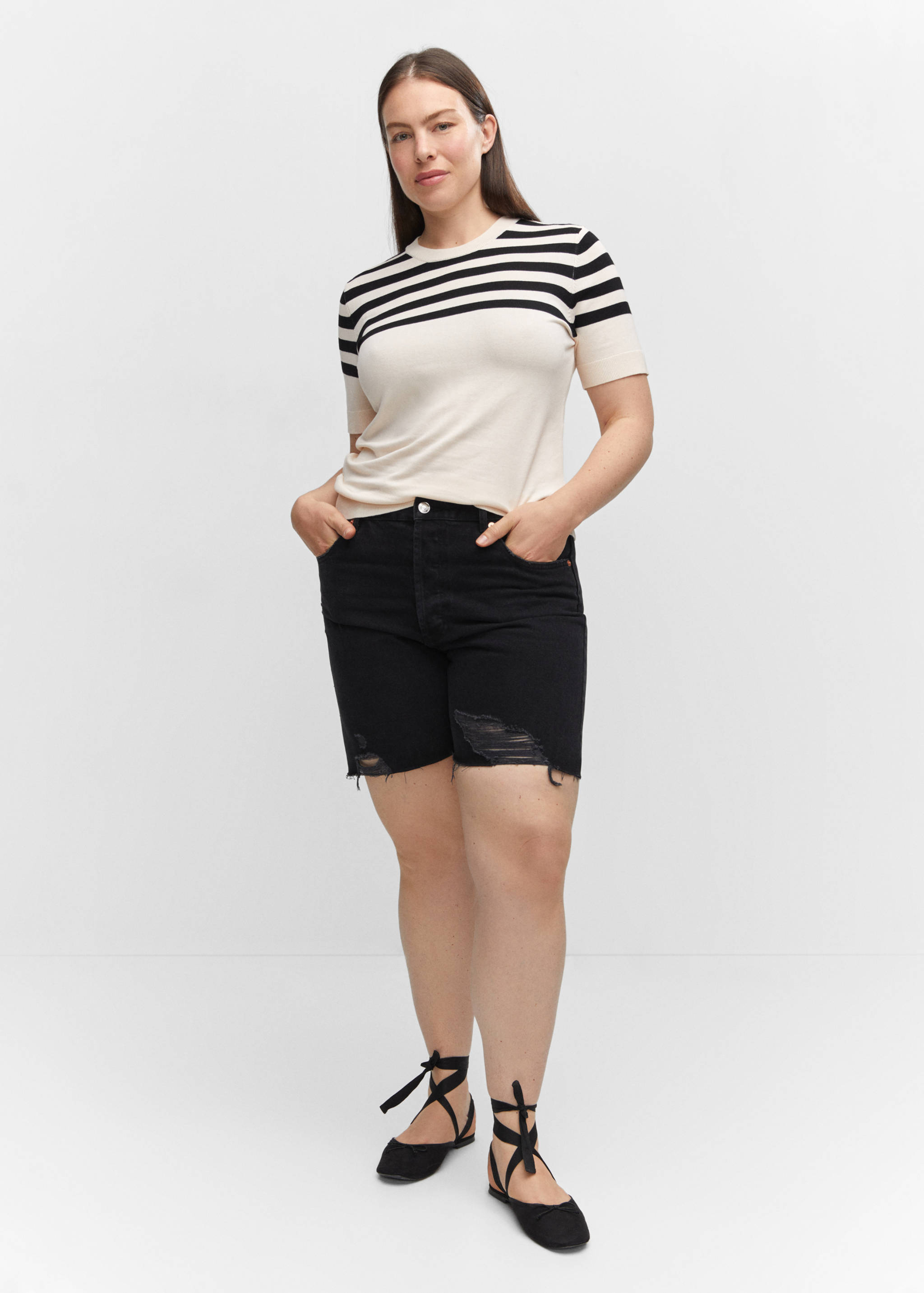 Striped short-sleeved sweater - Details of the article 6