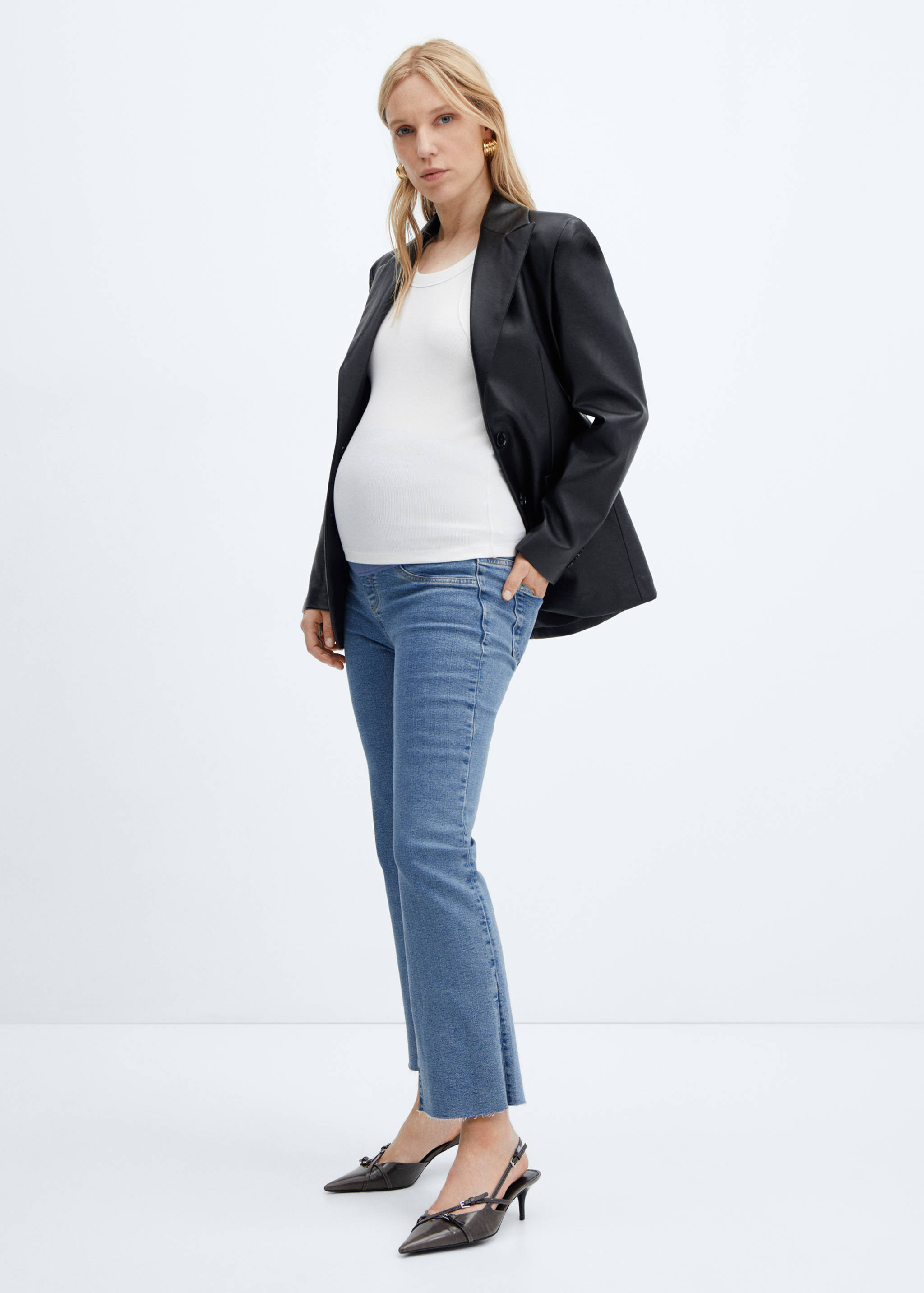 妈咪喇叭七分牛仔裤 - null