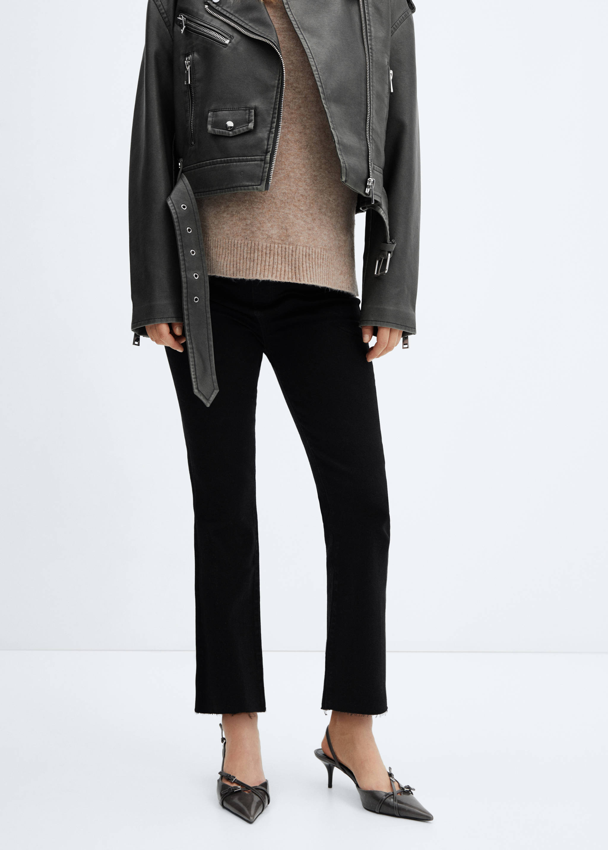 妈咪喇叭七分牛仔裤 - null