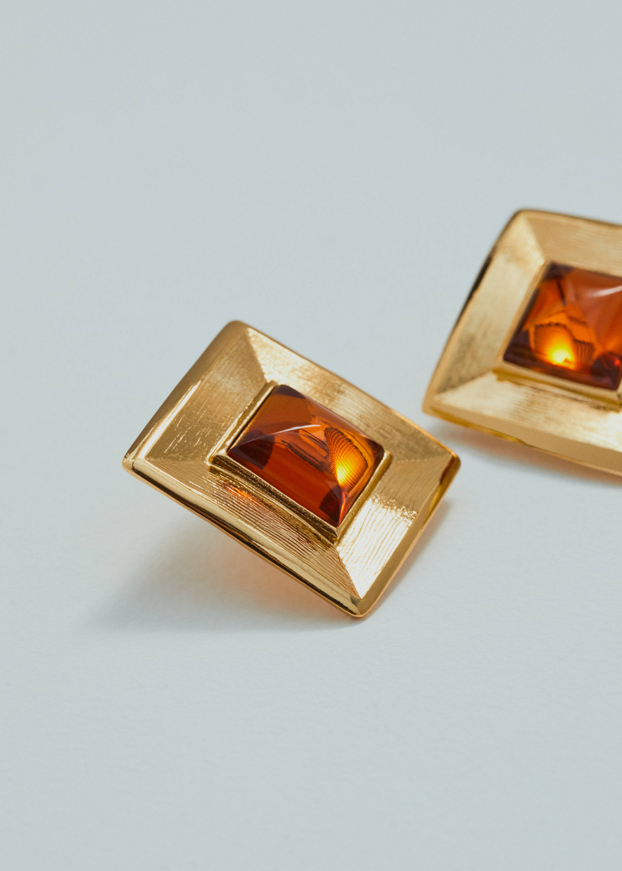 Серьги геометрической формы - Деталь изделия 2