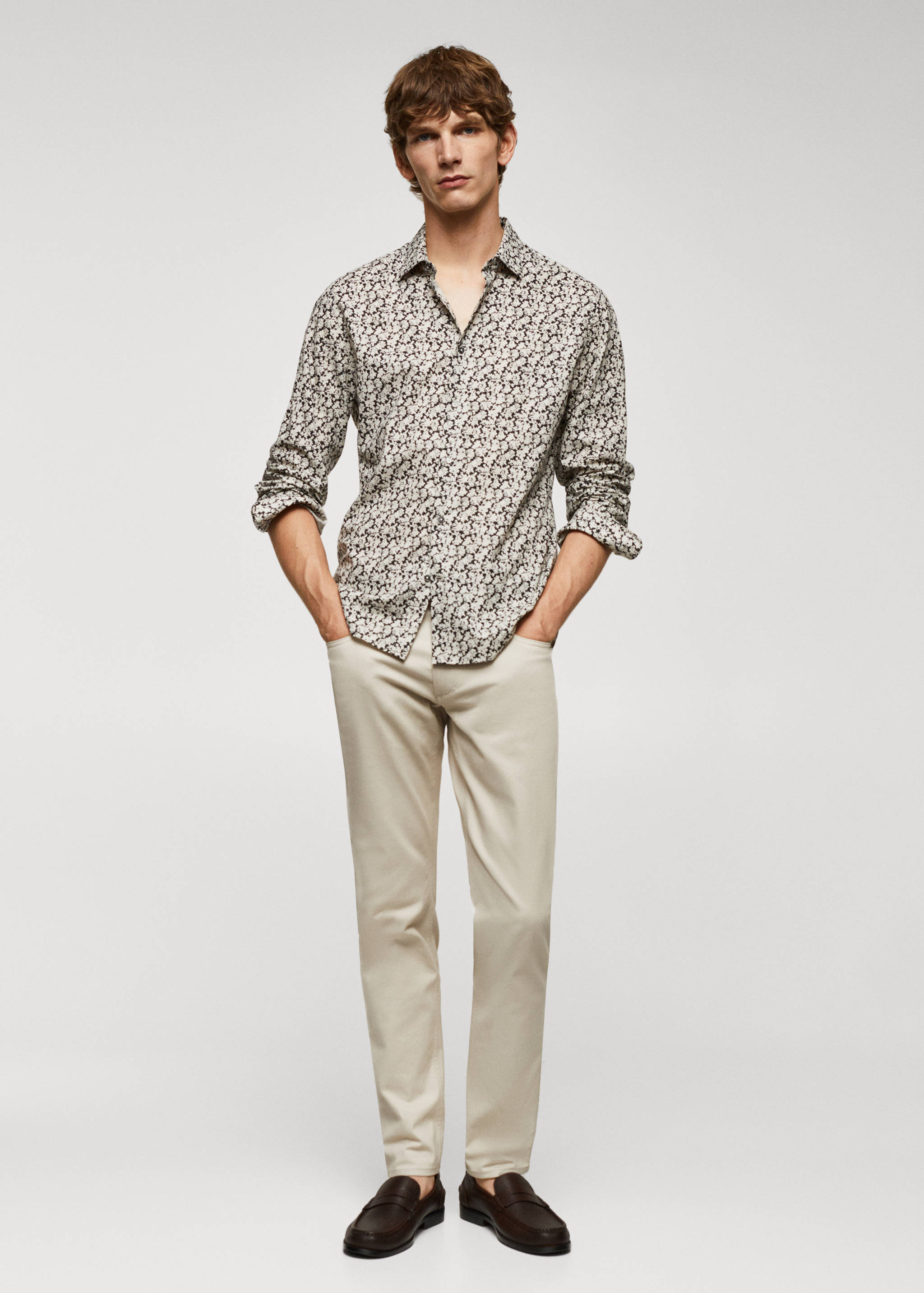 Camisa 100% cotó estampat flors - Pla general