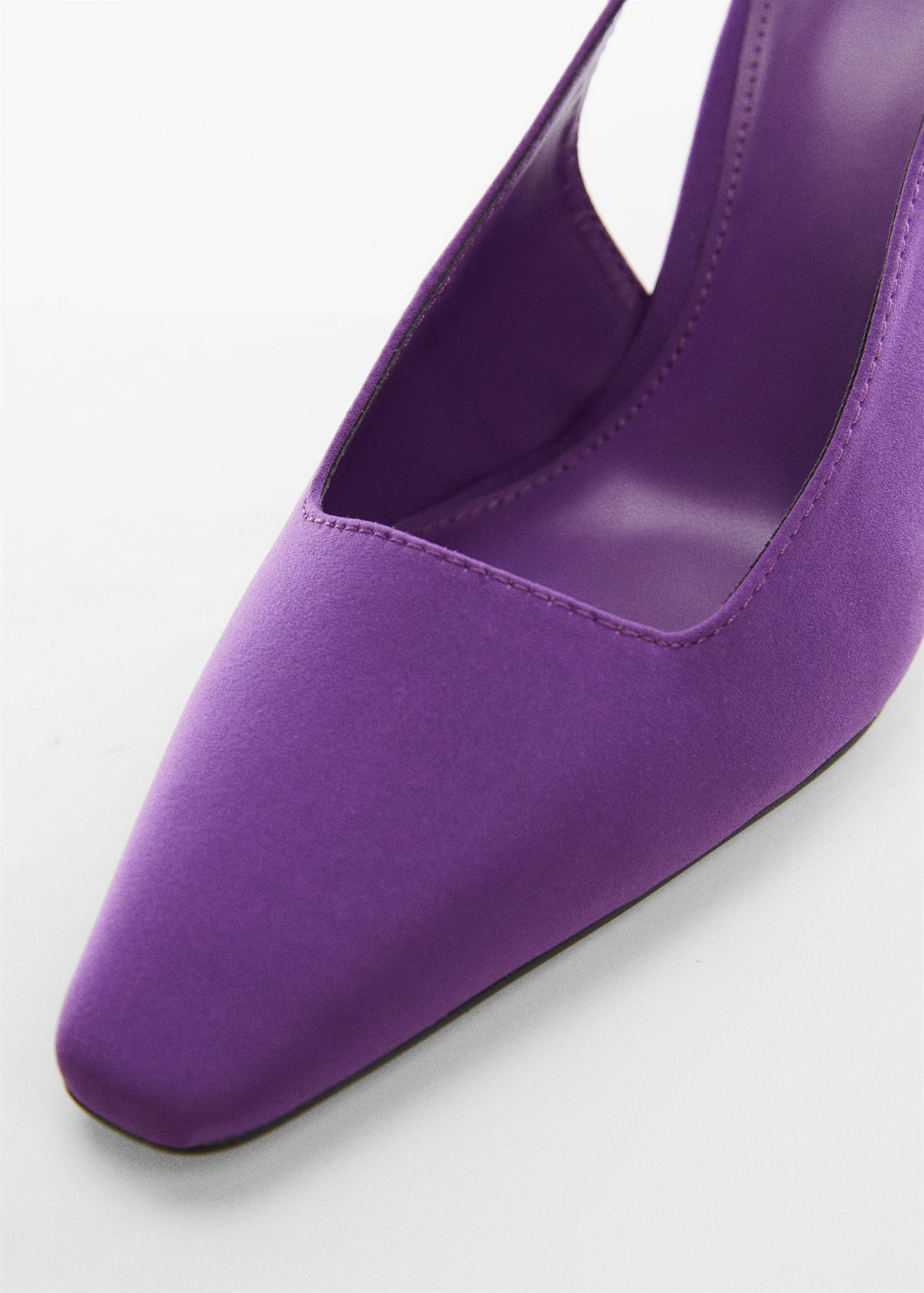 sling back heel shoes - Details of the article 2