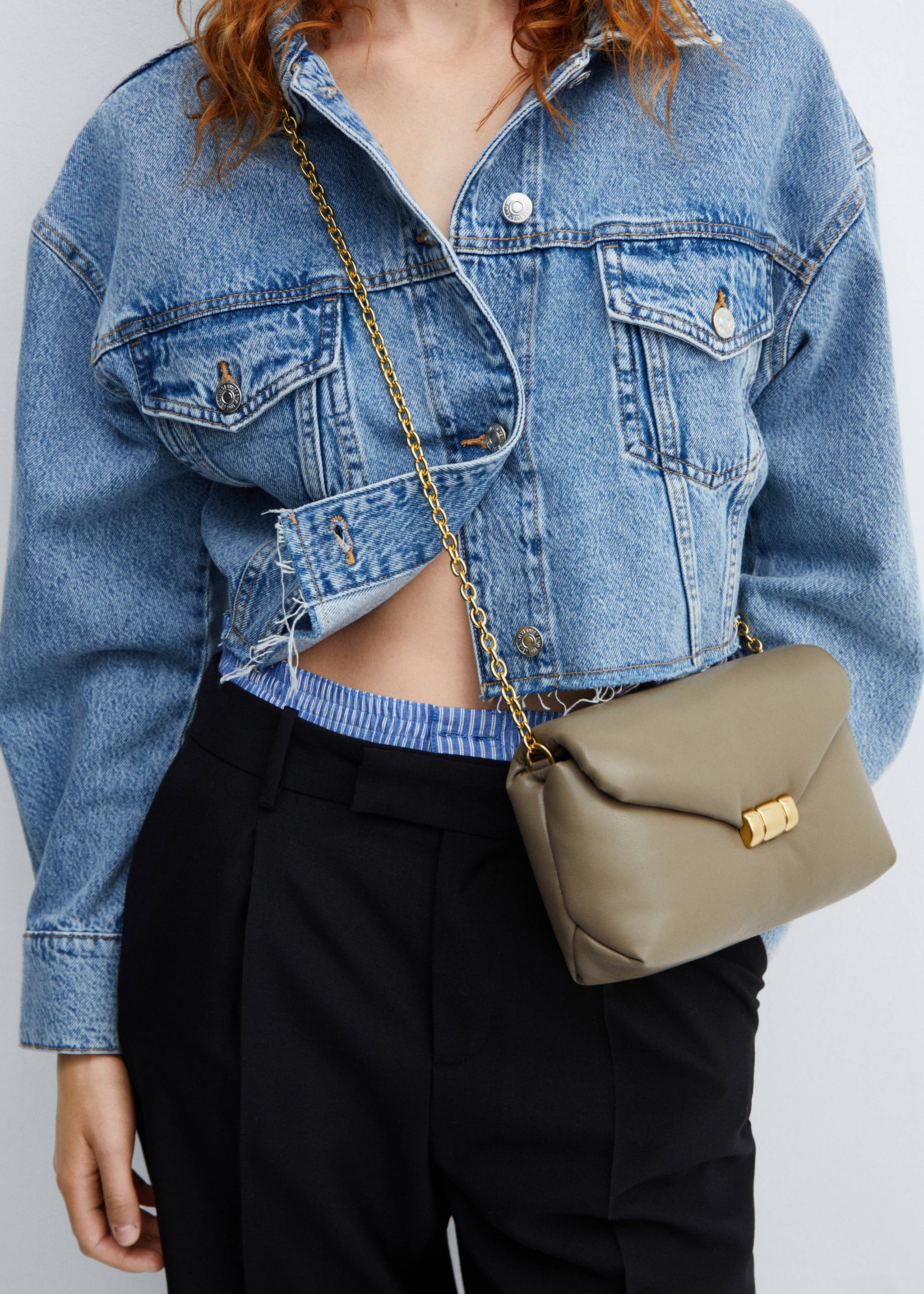 Quilted bag with chain handle - Details of the article 9