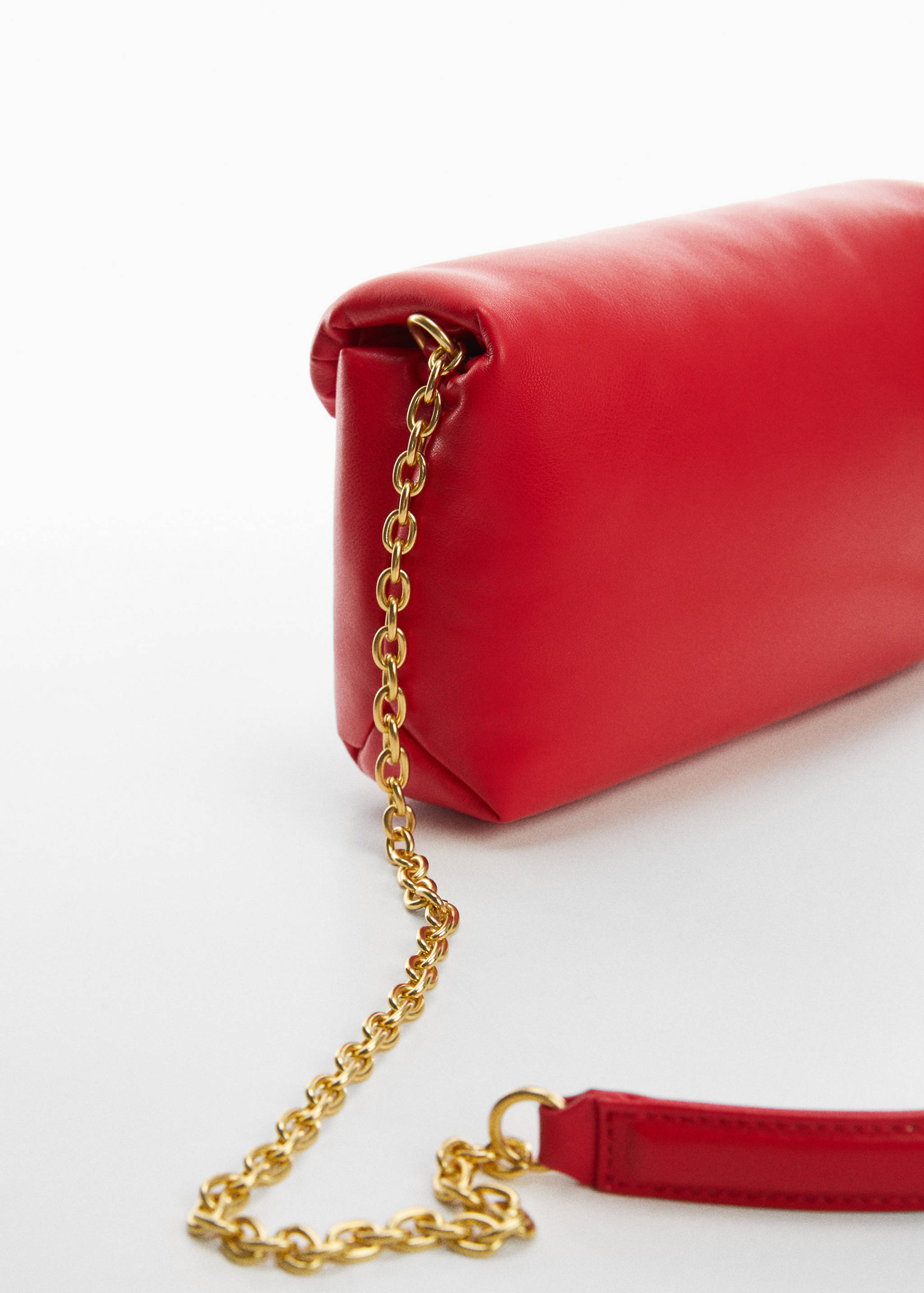 Quilted bag with chain handle - Details of the article 2