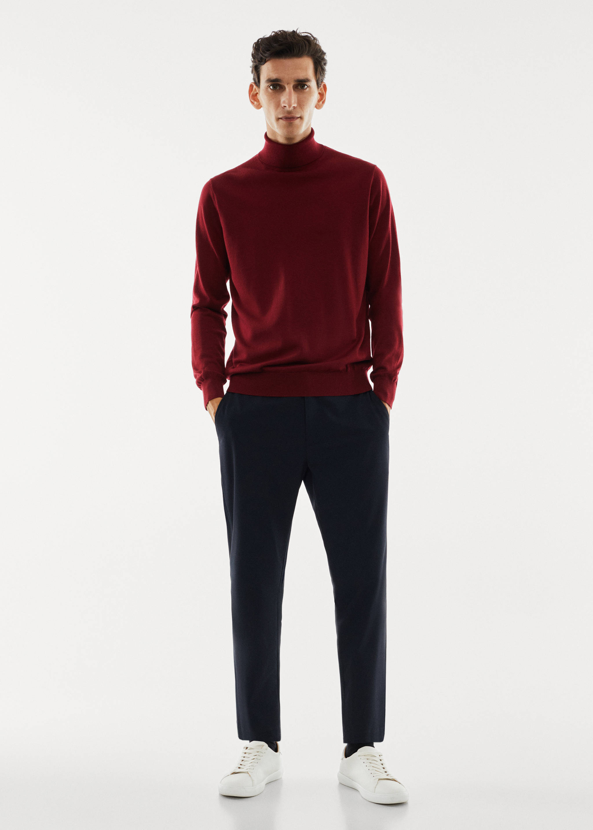 100% merino wool turtleneck sweater - General plane