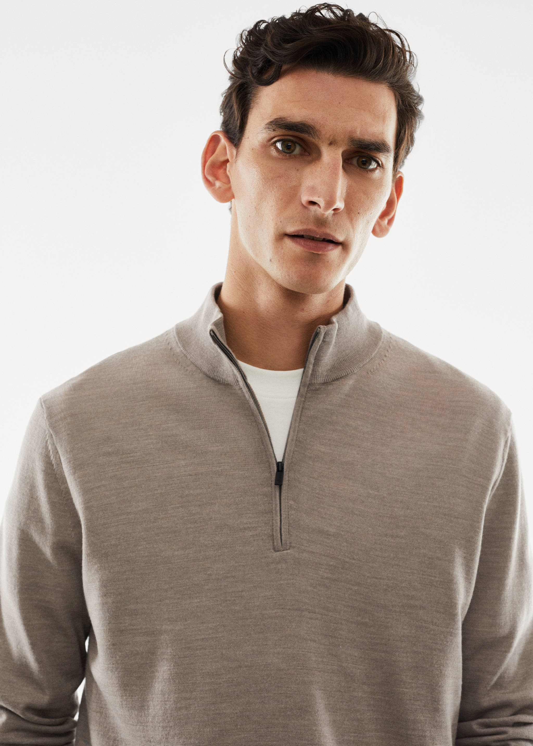 100% merino wool sweater with zip-neck - Details of the article 1