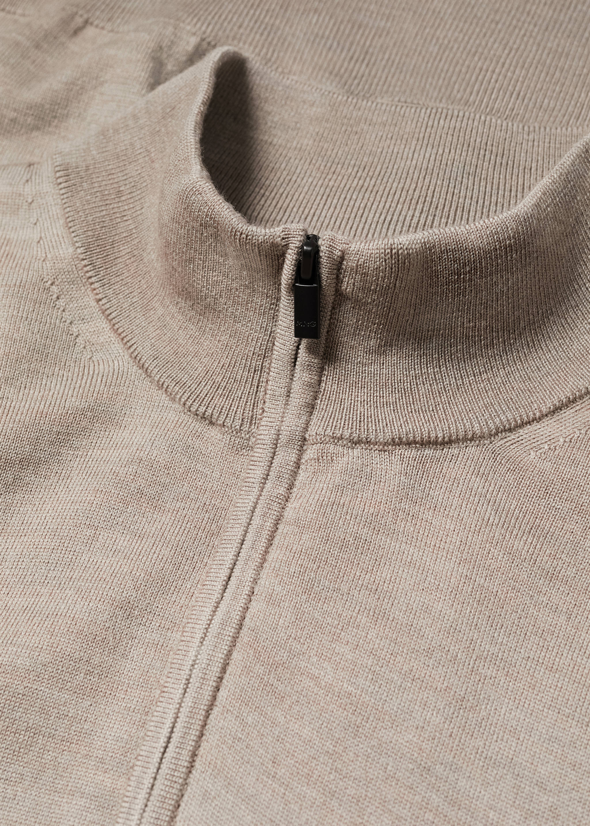 100% merino wool sweater with zip-neck - Details of the article 8