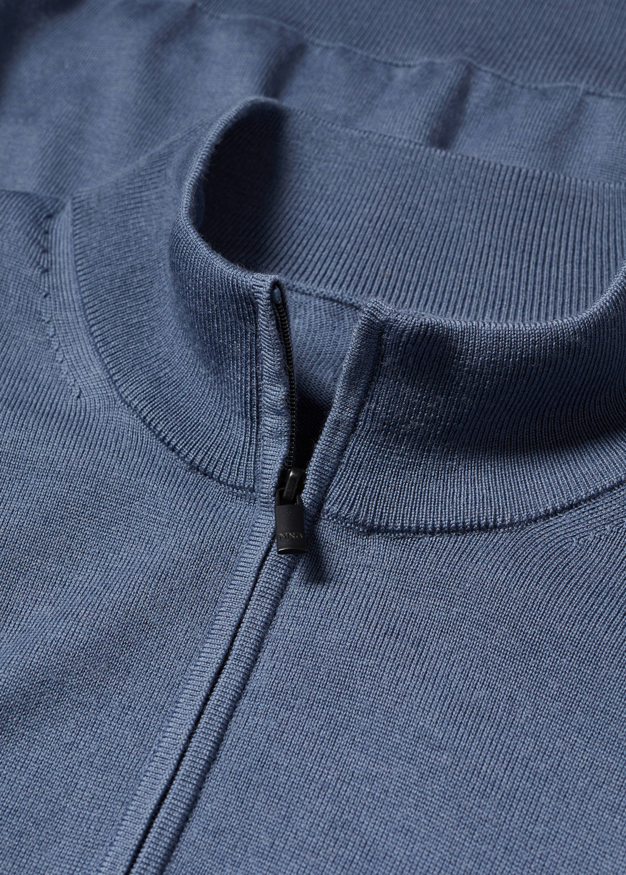 100% merino wool sweater with zip-neck - Details of the article 8