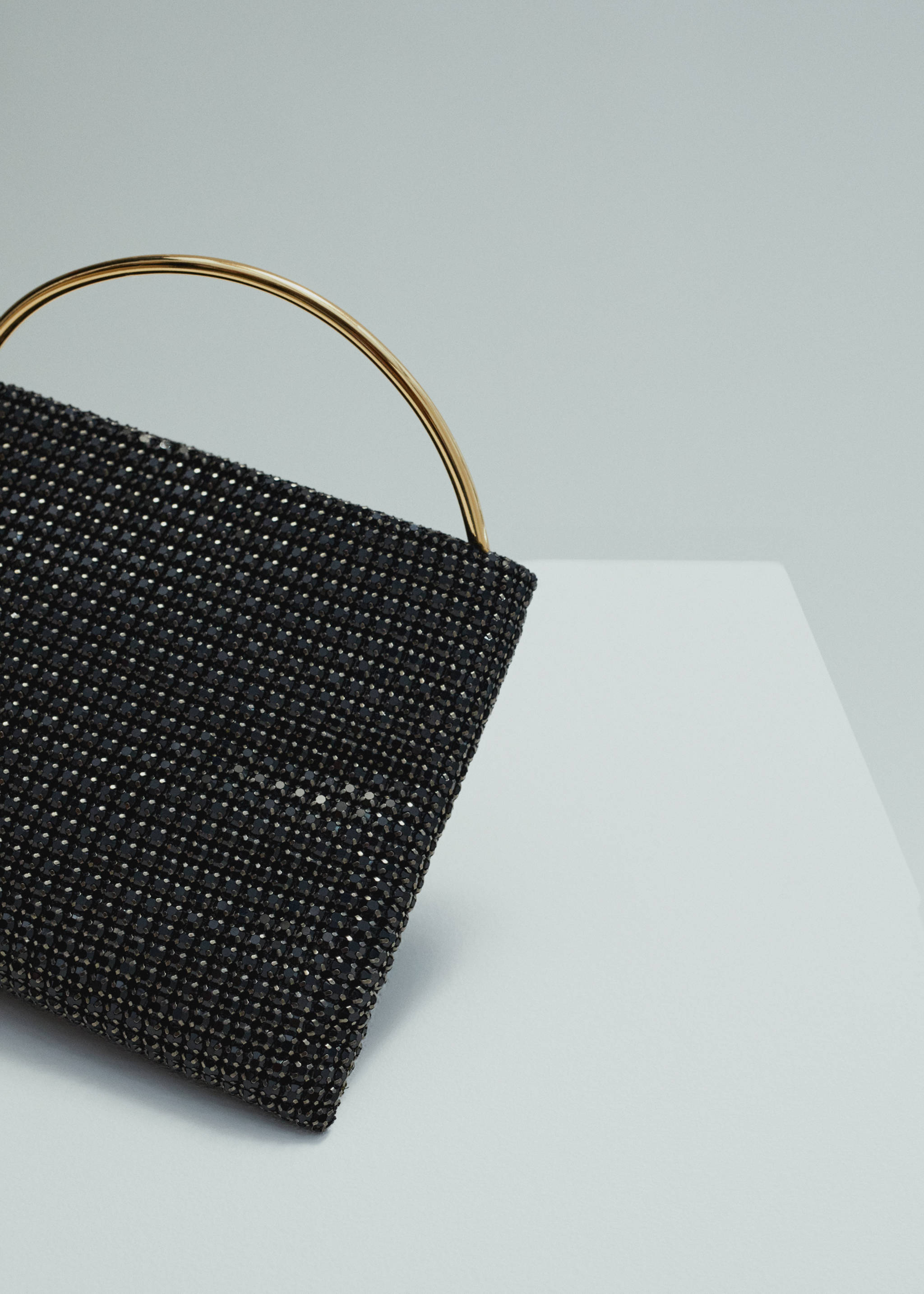 Rhinestone bag with rigid handle - Details of the article 1
