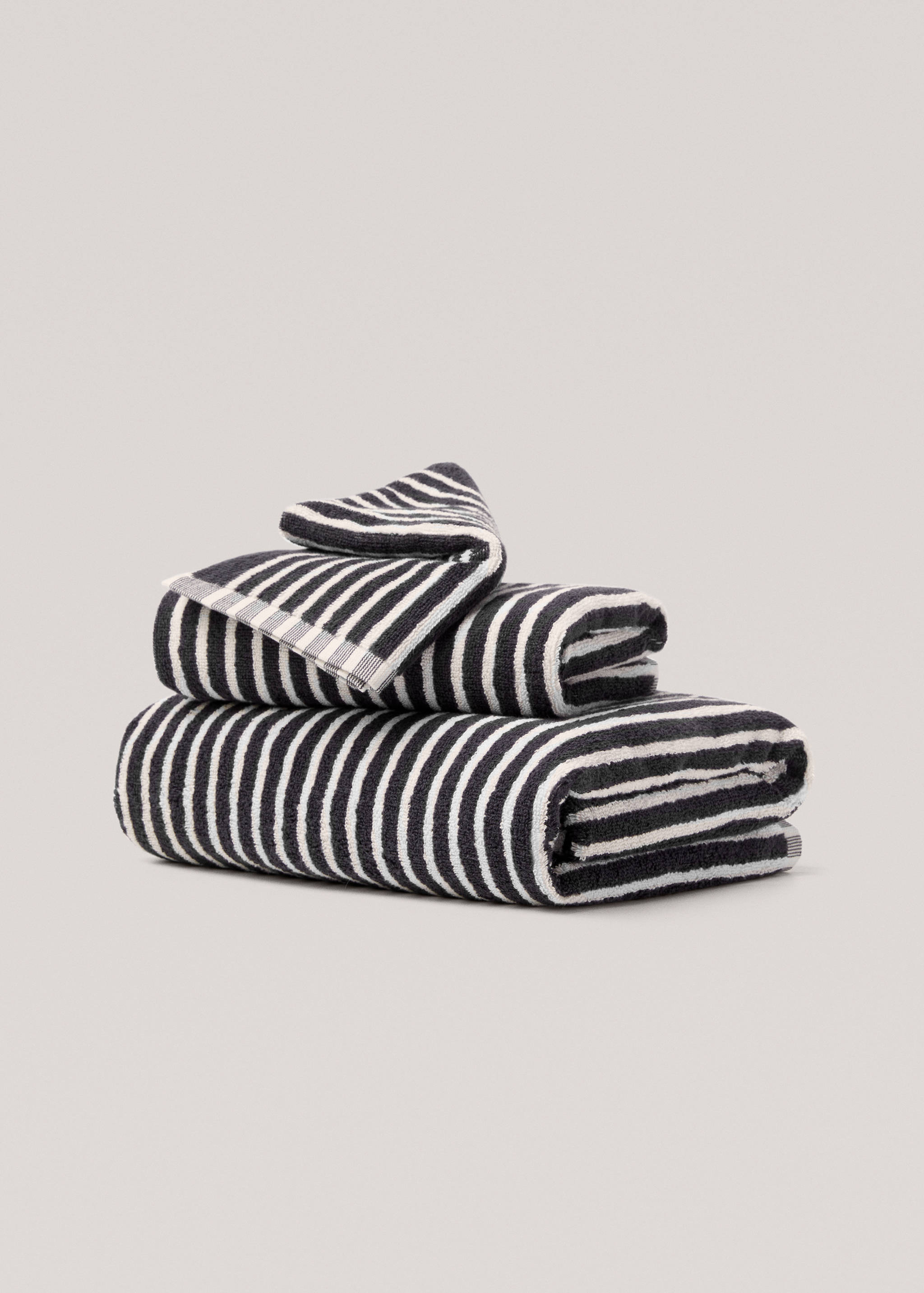 Striped face towel 30x50cm - Article without model