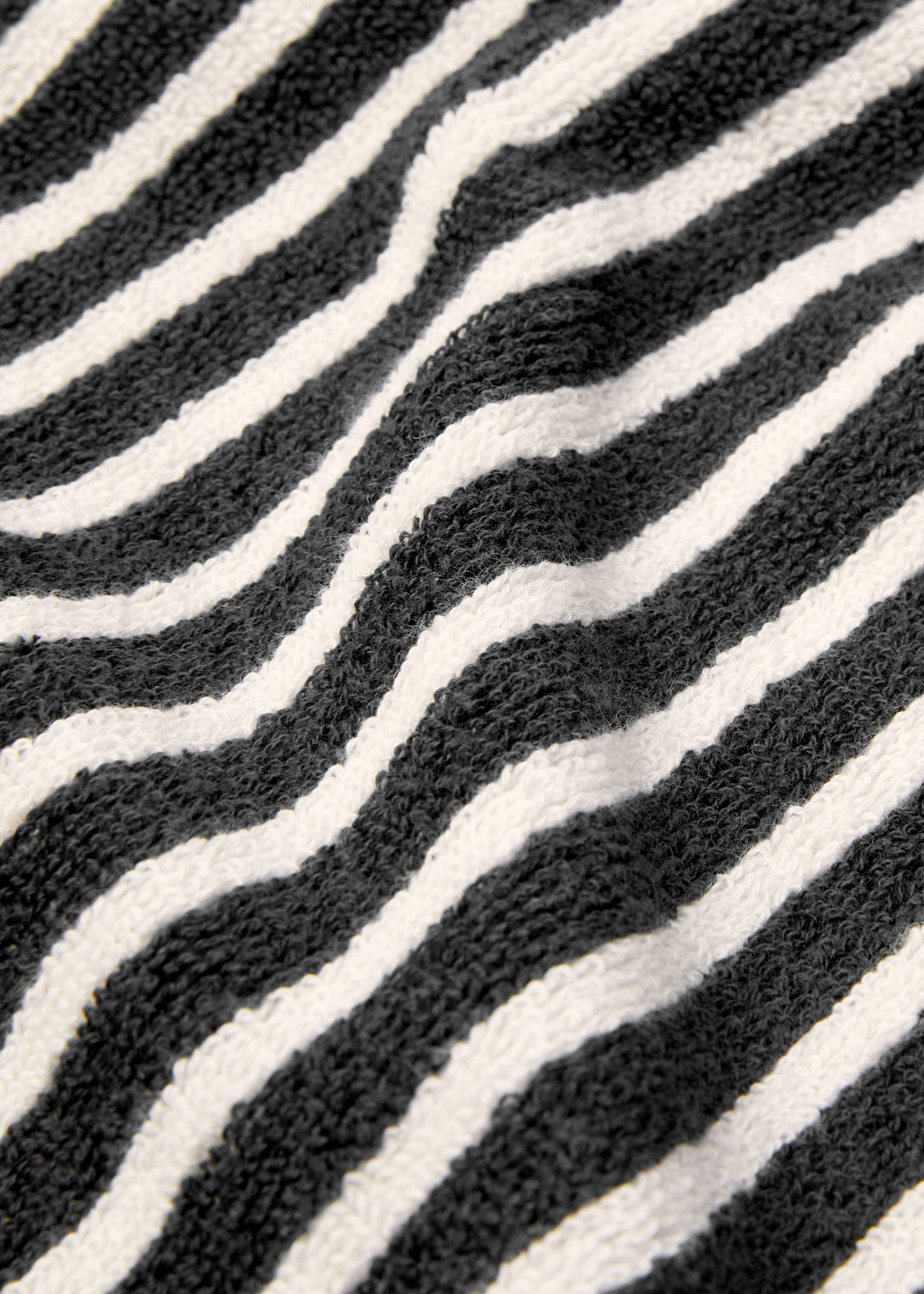 Striped face towel 30x50cm - Details of the article 1