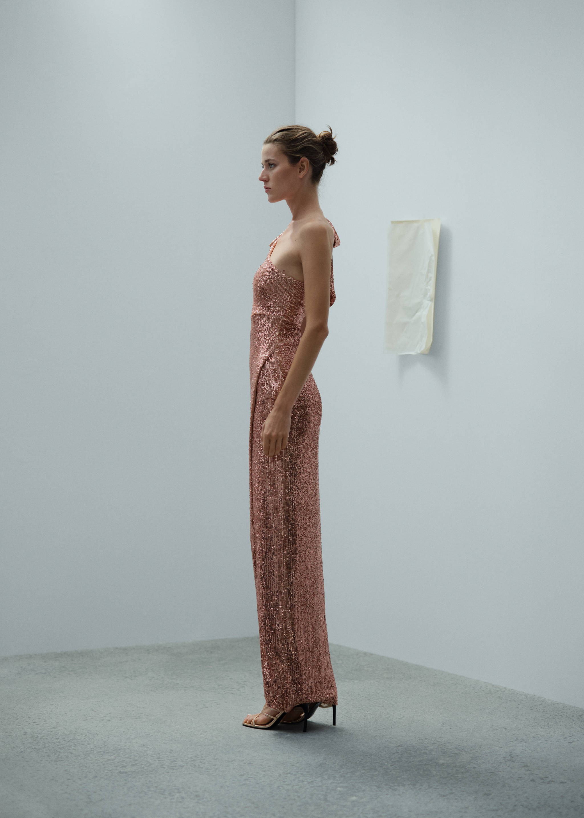 Robe asymétrique sequins nœud - Détail de l'article 2