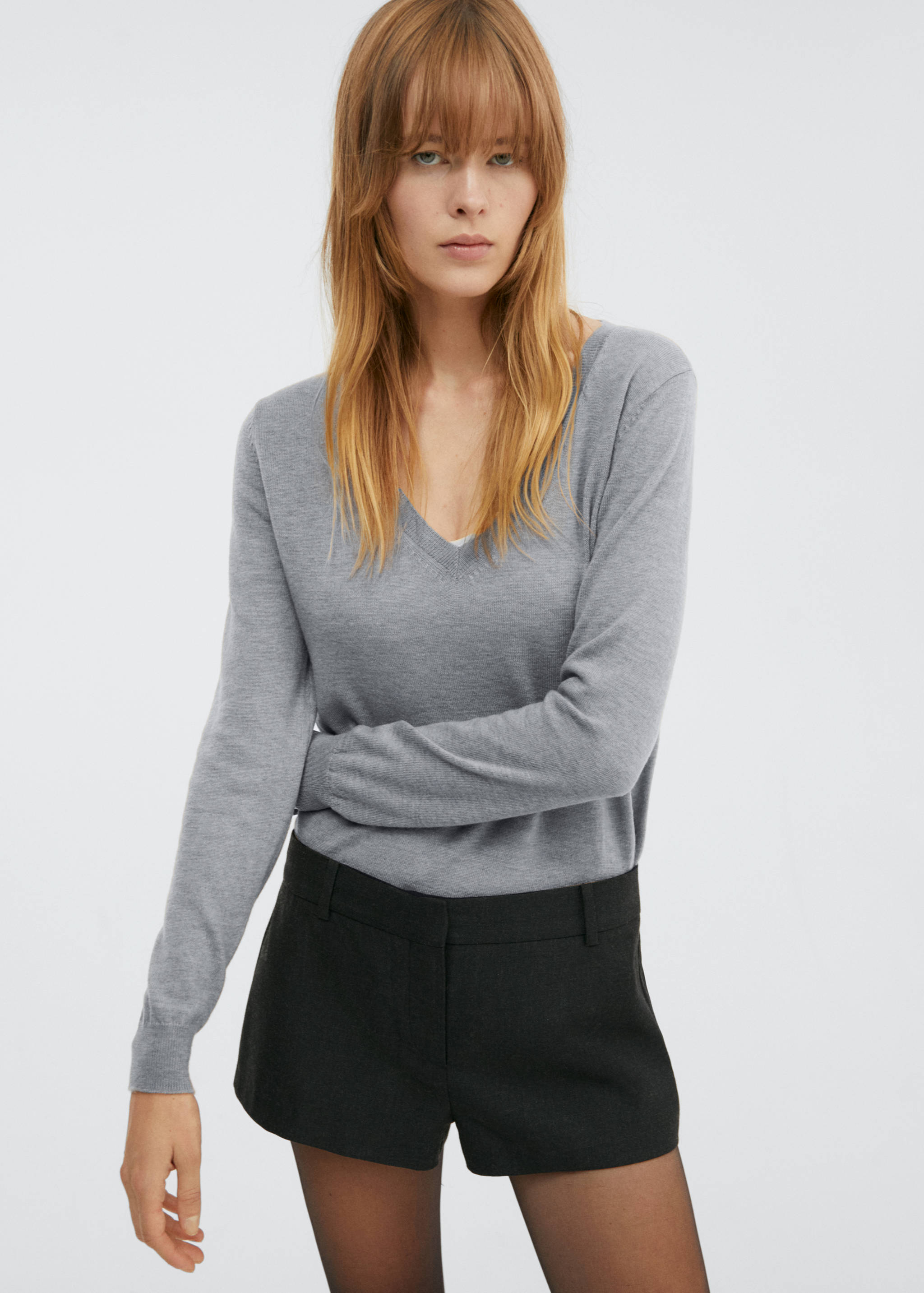 Jersey lana cuello pico - Plano medio