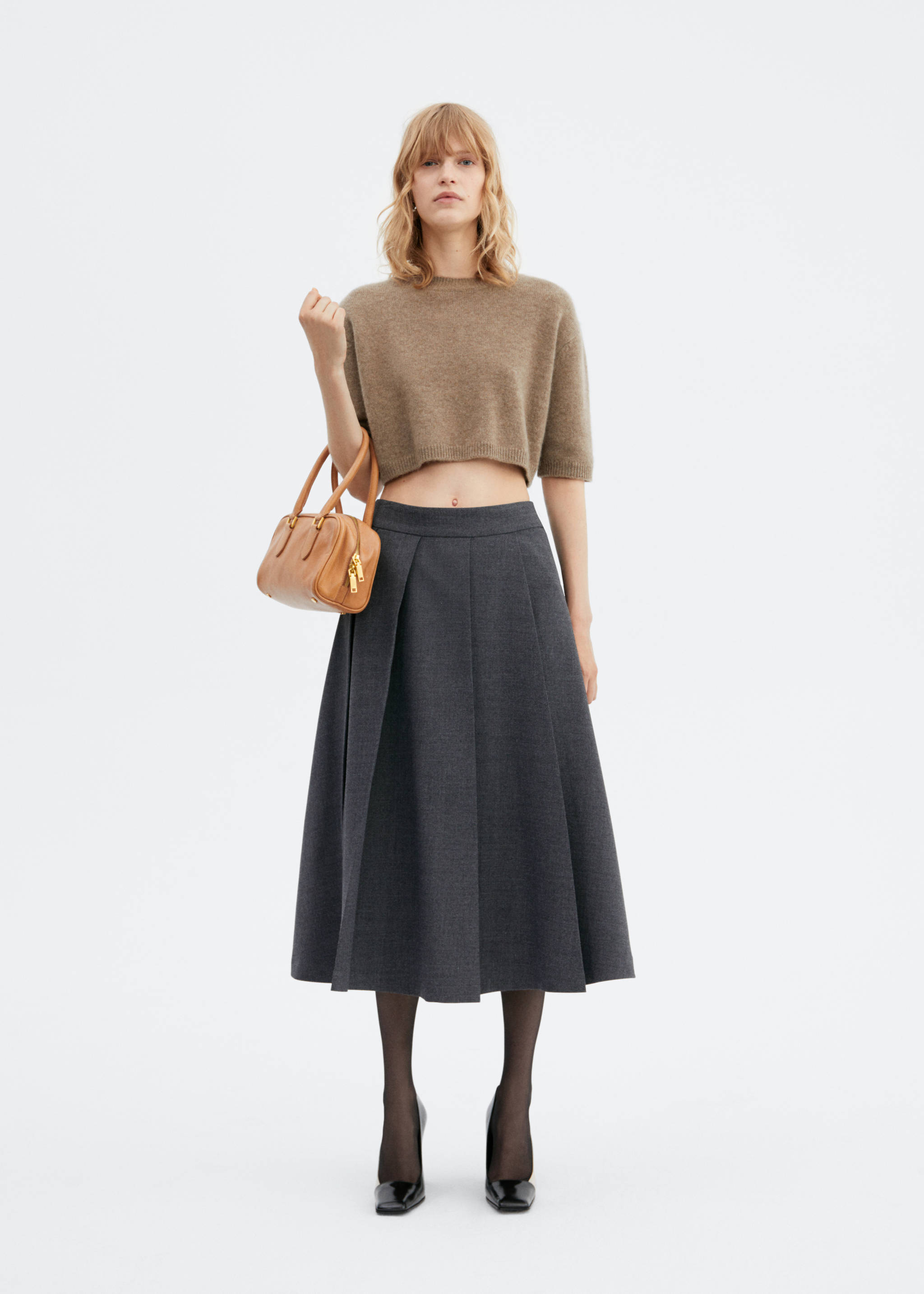 Cropped cashmere sweater - General plane