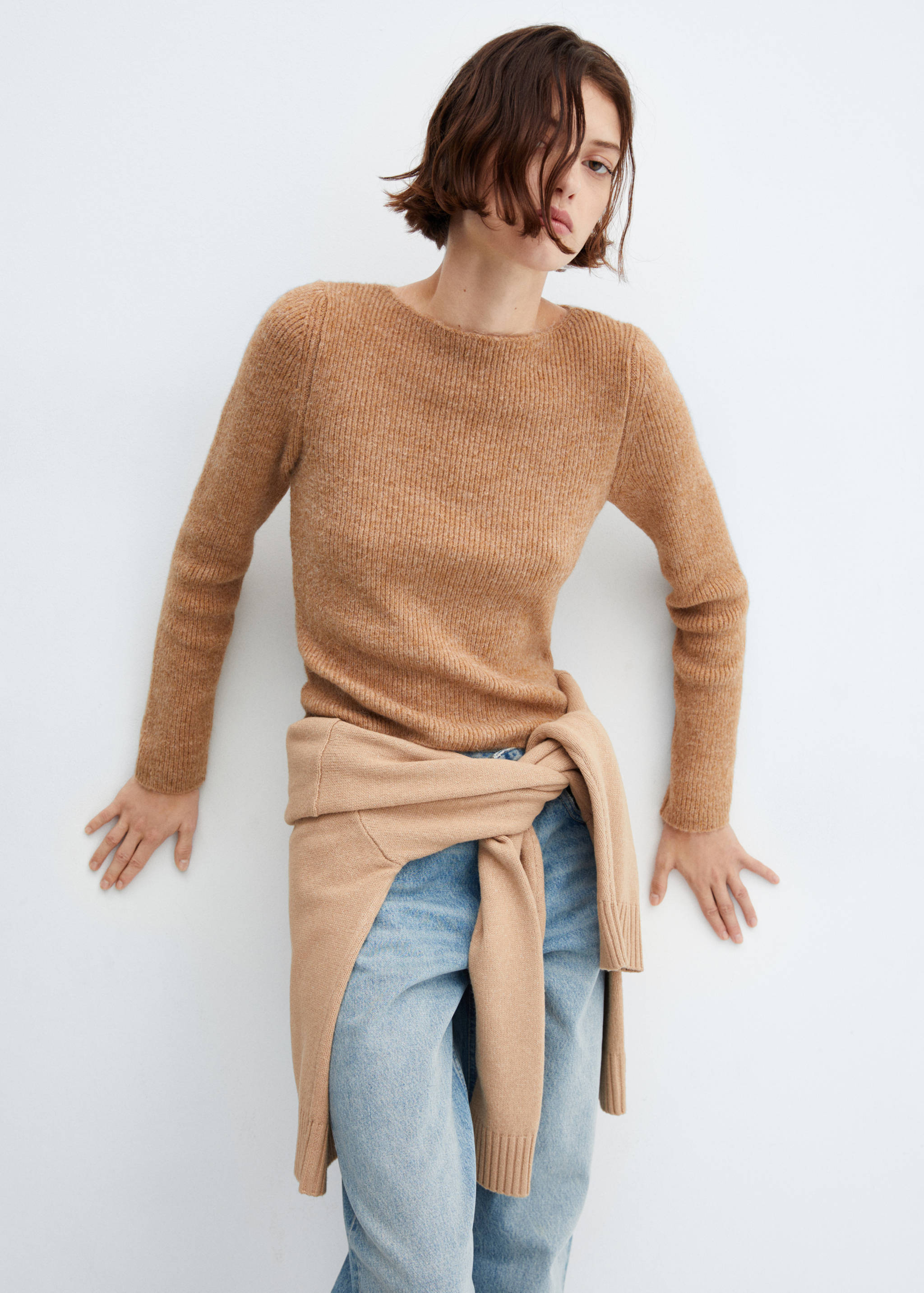 Boat-neck knitted sweater - Details of the article 2