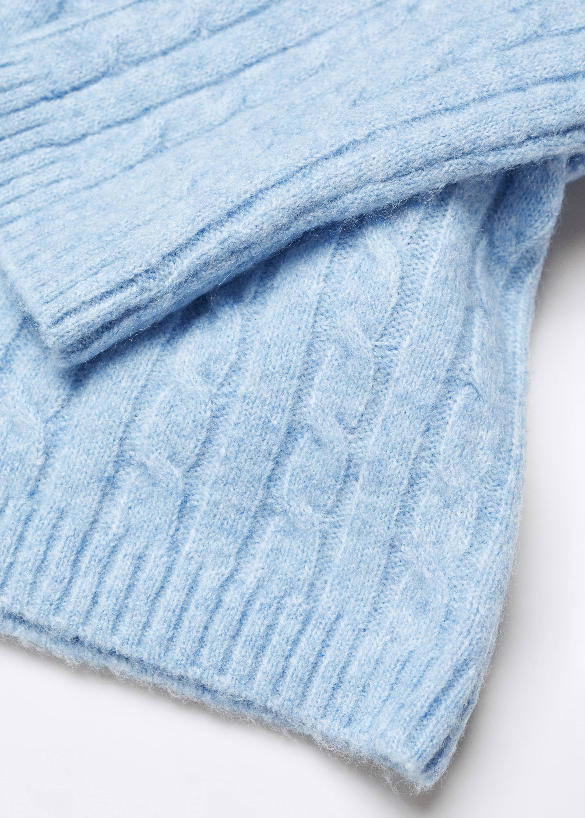 Cable-knit sweater - Details of the article 8