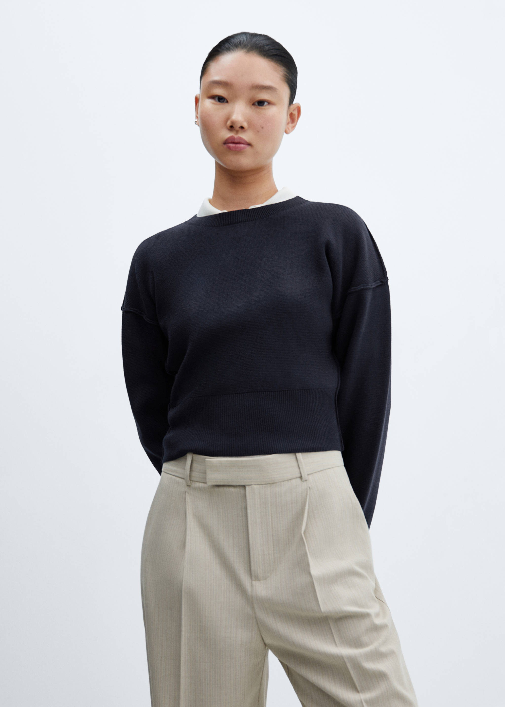 Drop-shoulder sweater with seam detail - Medium plane