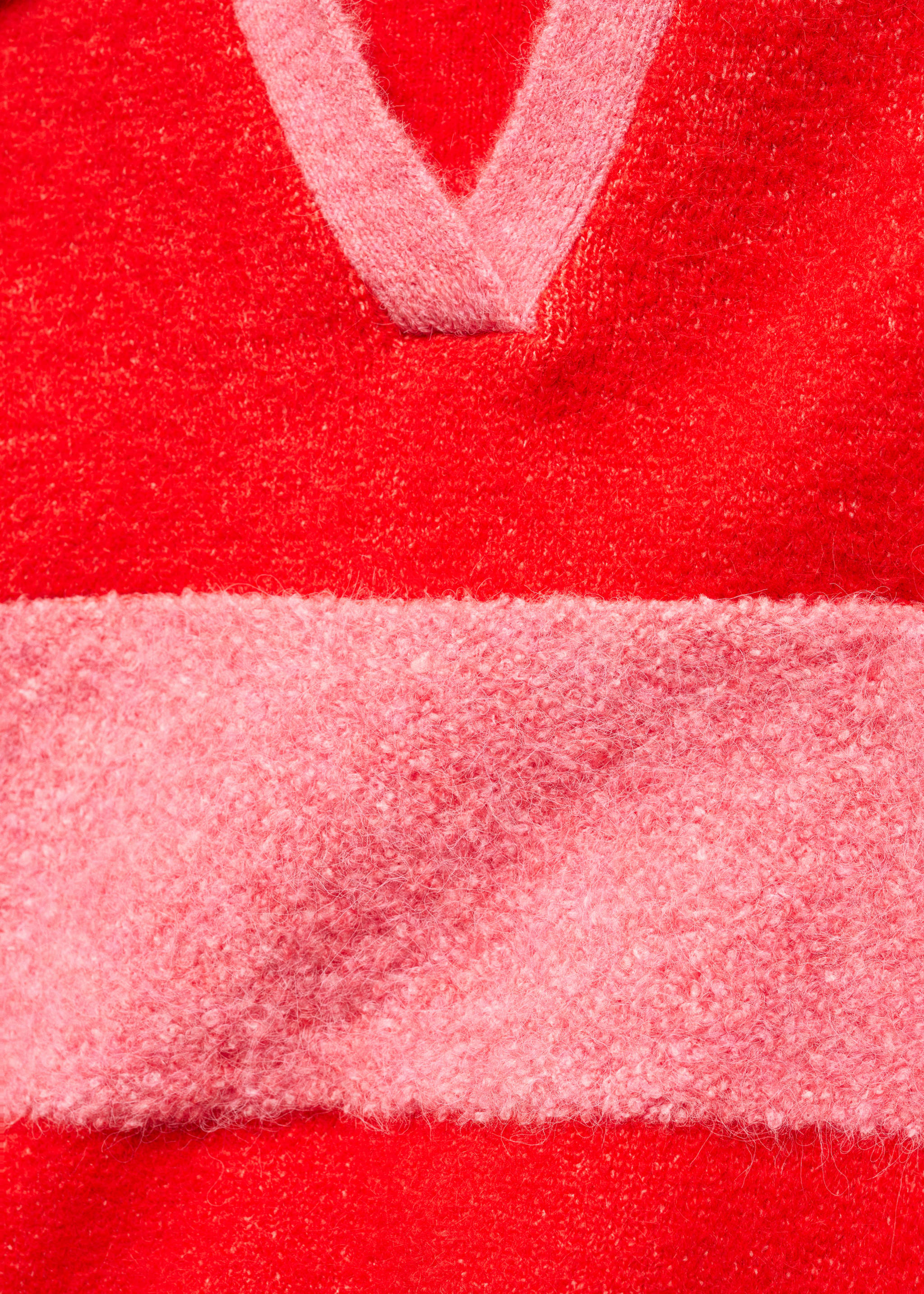 Polo-neck sweater with contrast panel - Details of the article 8