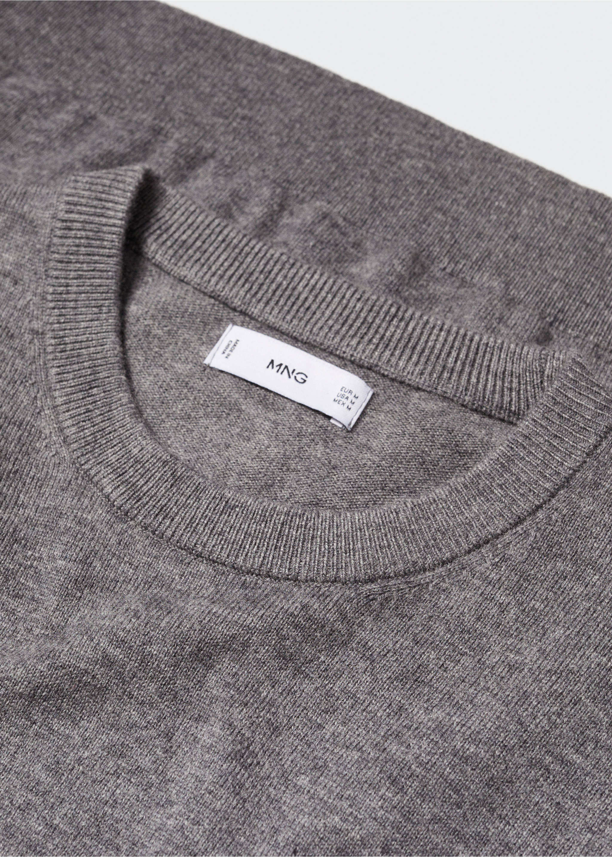 Jersey punto fino mezcla de lana - Detalle del artículo 8, Gris medio vigoré. Ref: 57005962-00.