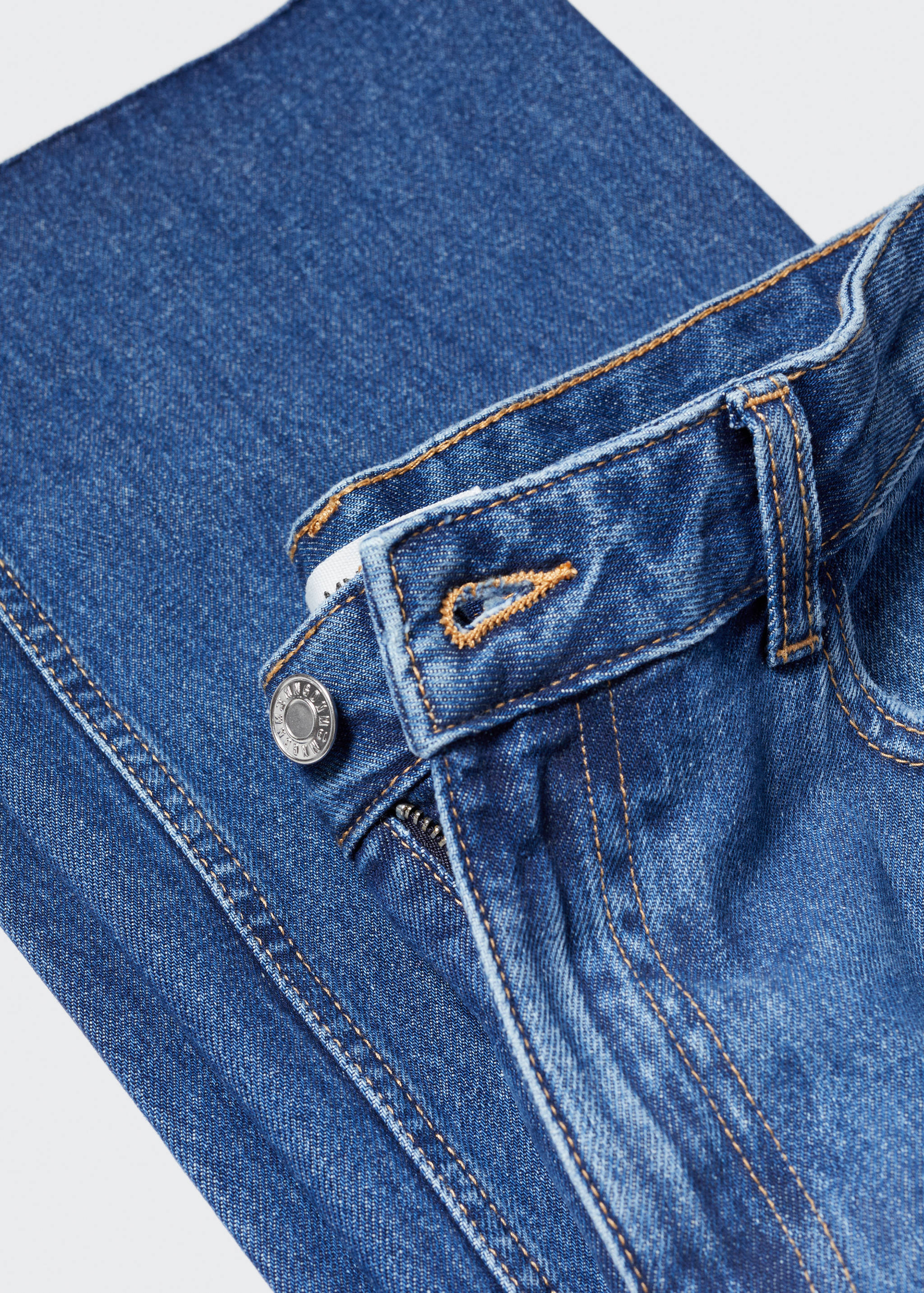 Wide leg mid-rise jeans - Details of the article 8