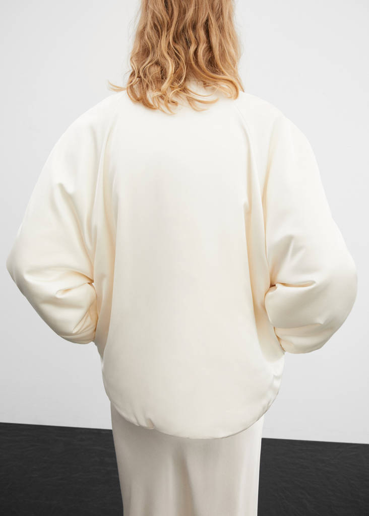Quilted bomber jacket — Ecru