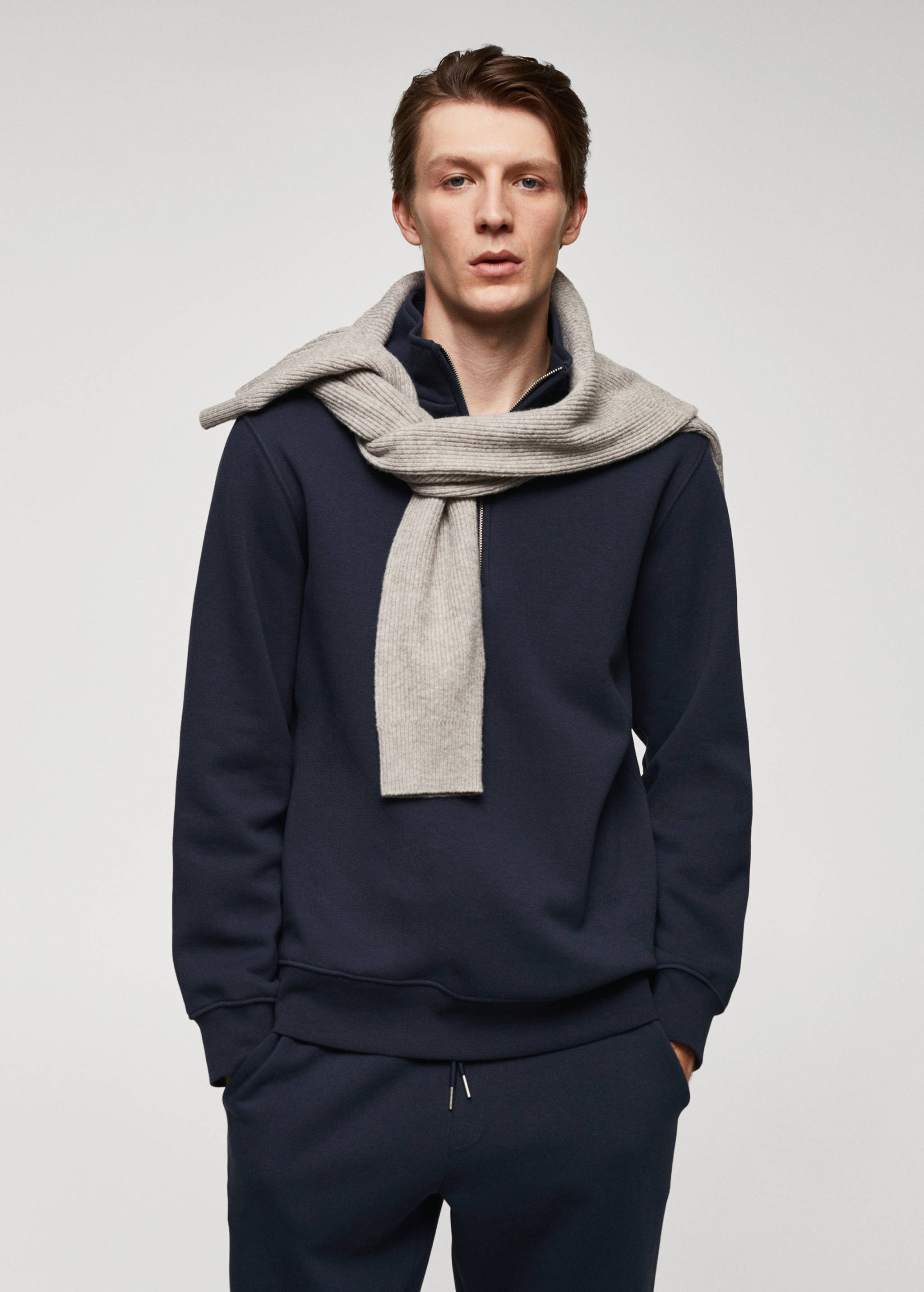 بلوزة قطنية بسحاب عند الرقبة - رؤية وسط