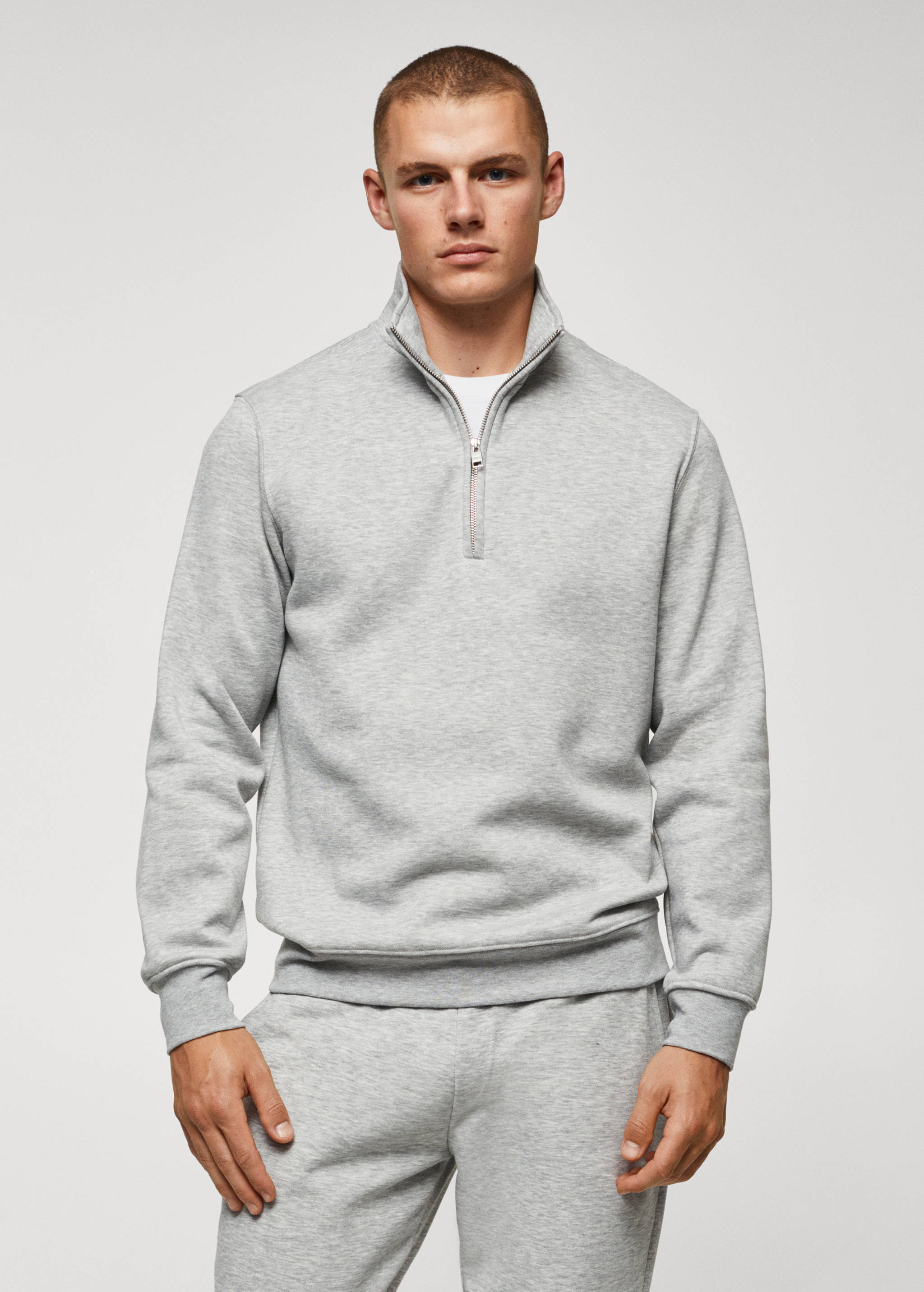 بلوزة قطنية بسحاب عند الرقبة - رؤية وسط