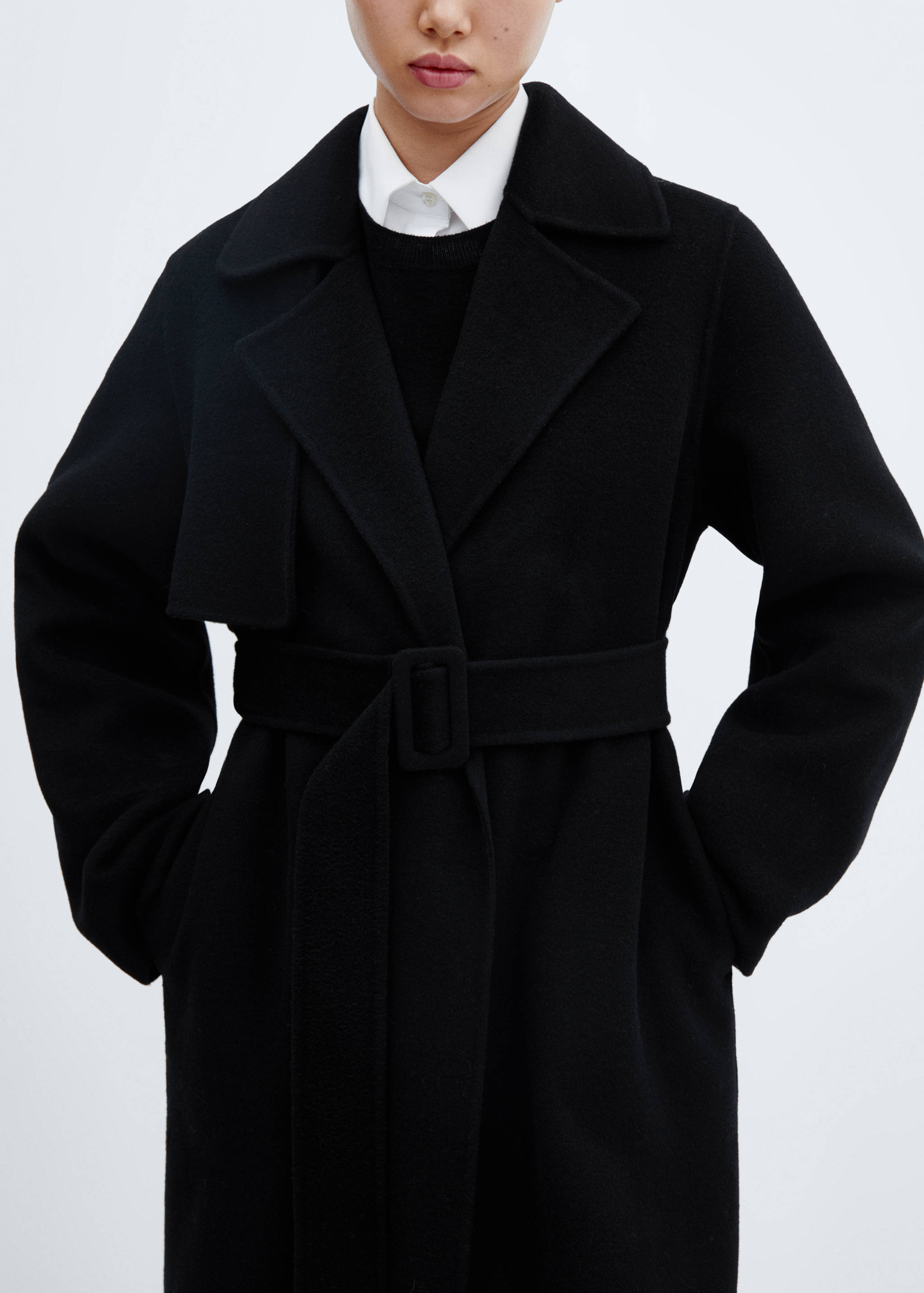 Handmade wool coat with belt - Details of the article 6