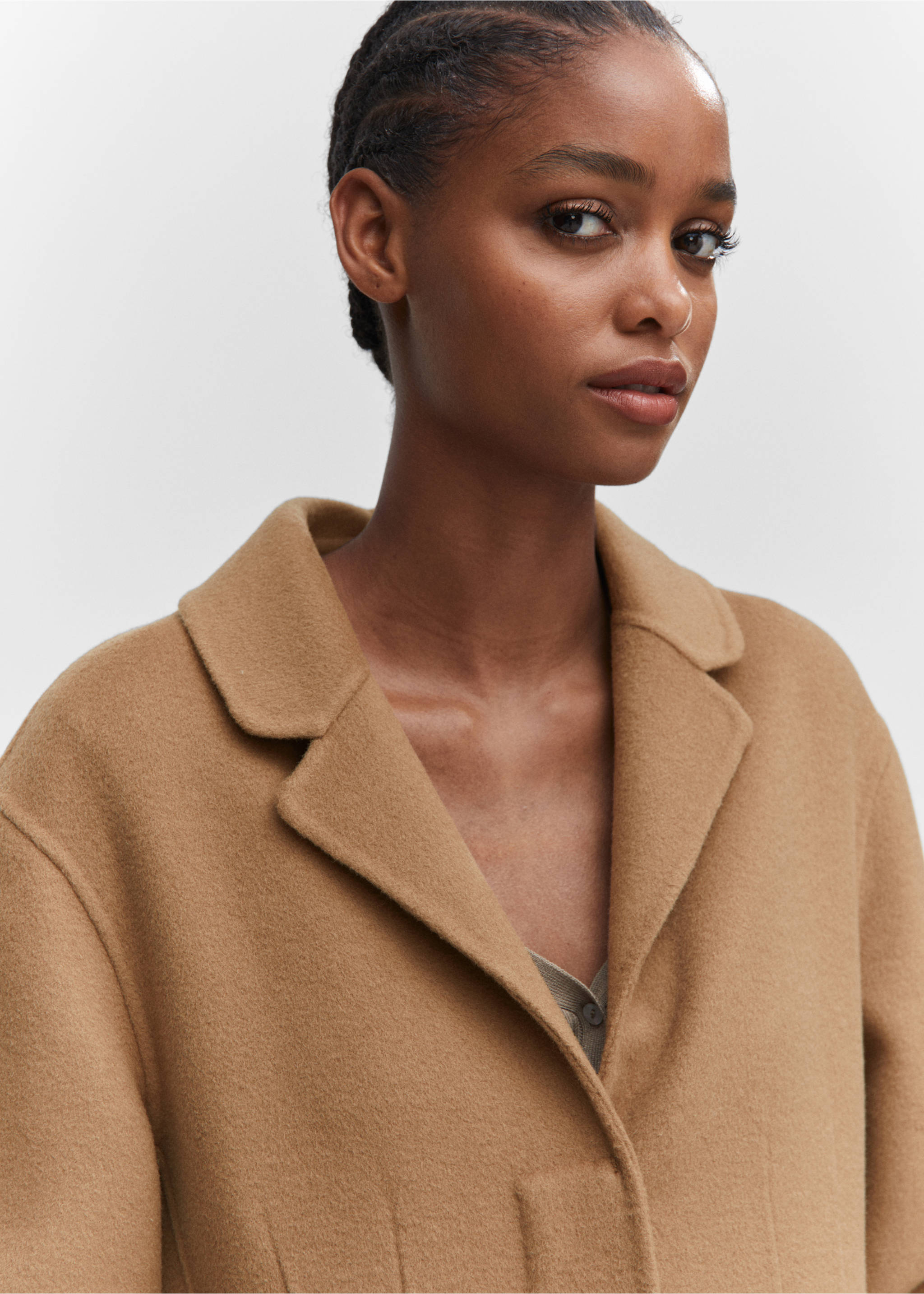 Handmade oversized wool coat - Details of the article 1, Medium Brown. Ref: 57006721-00.