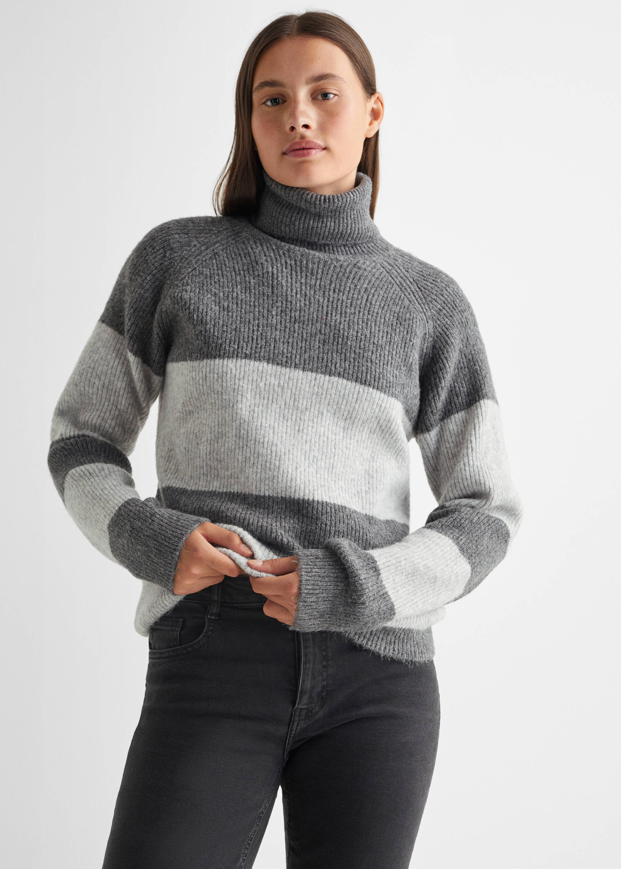 Stand-collar striped sweater - Medium plane