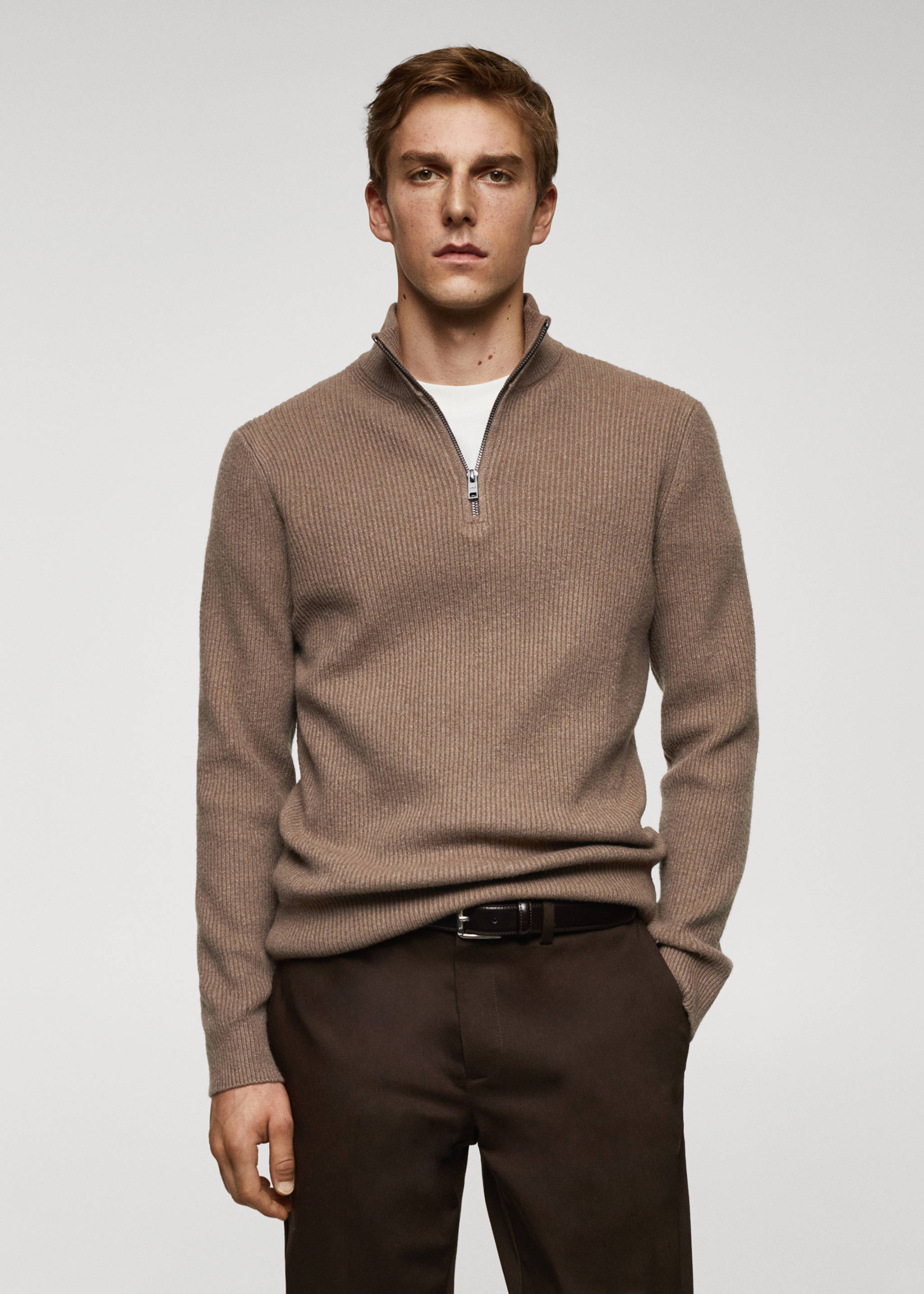 Ribbed sweater with zip - Medium plane