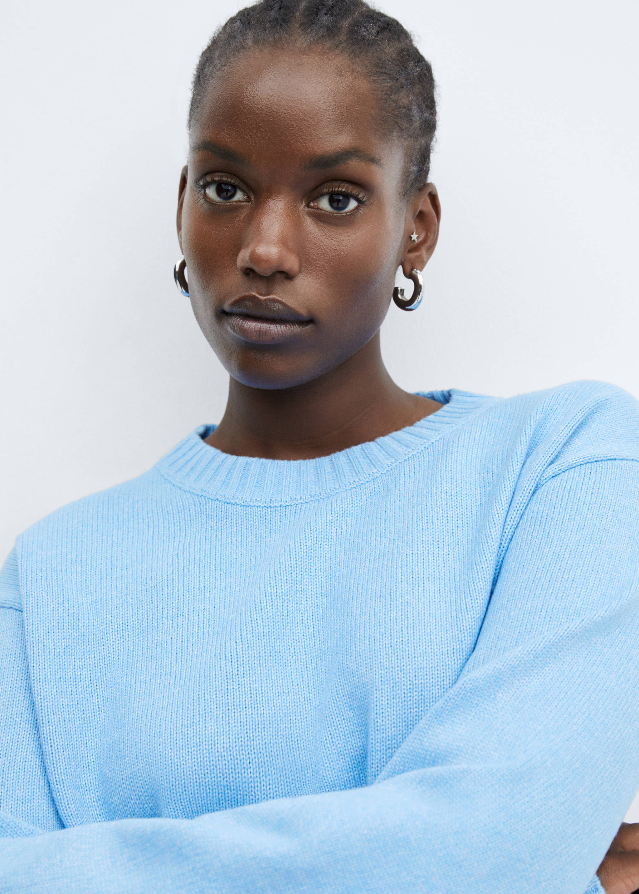 Round-neck knitted sweater - Details of the article 4