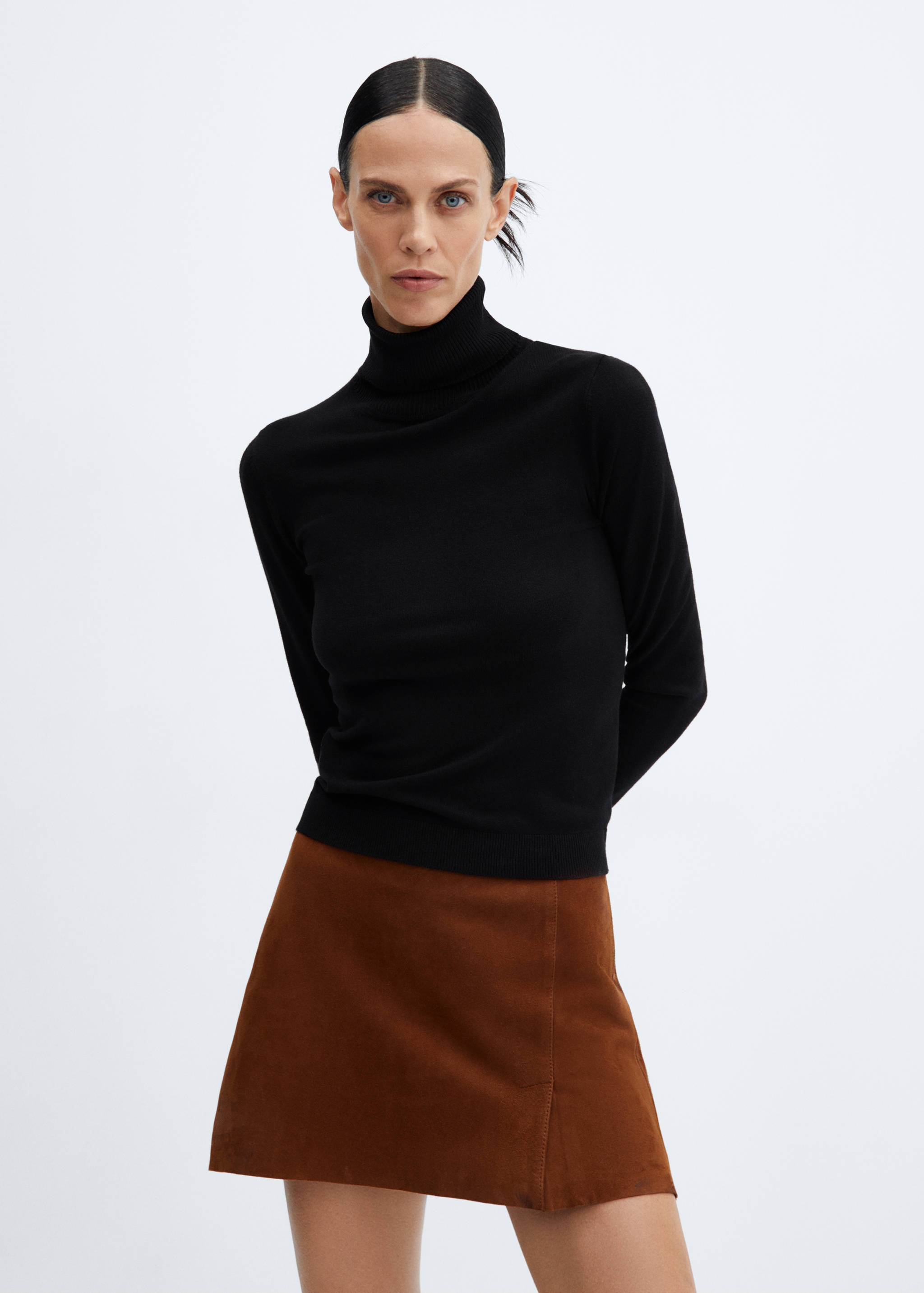 Fine-knit turtleneck sweater - Medium plane